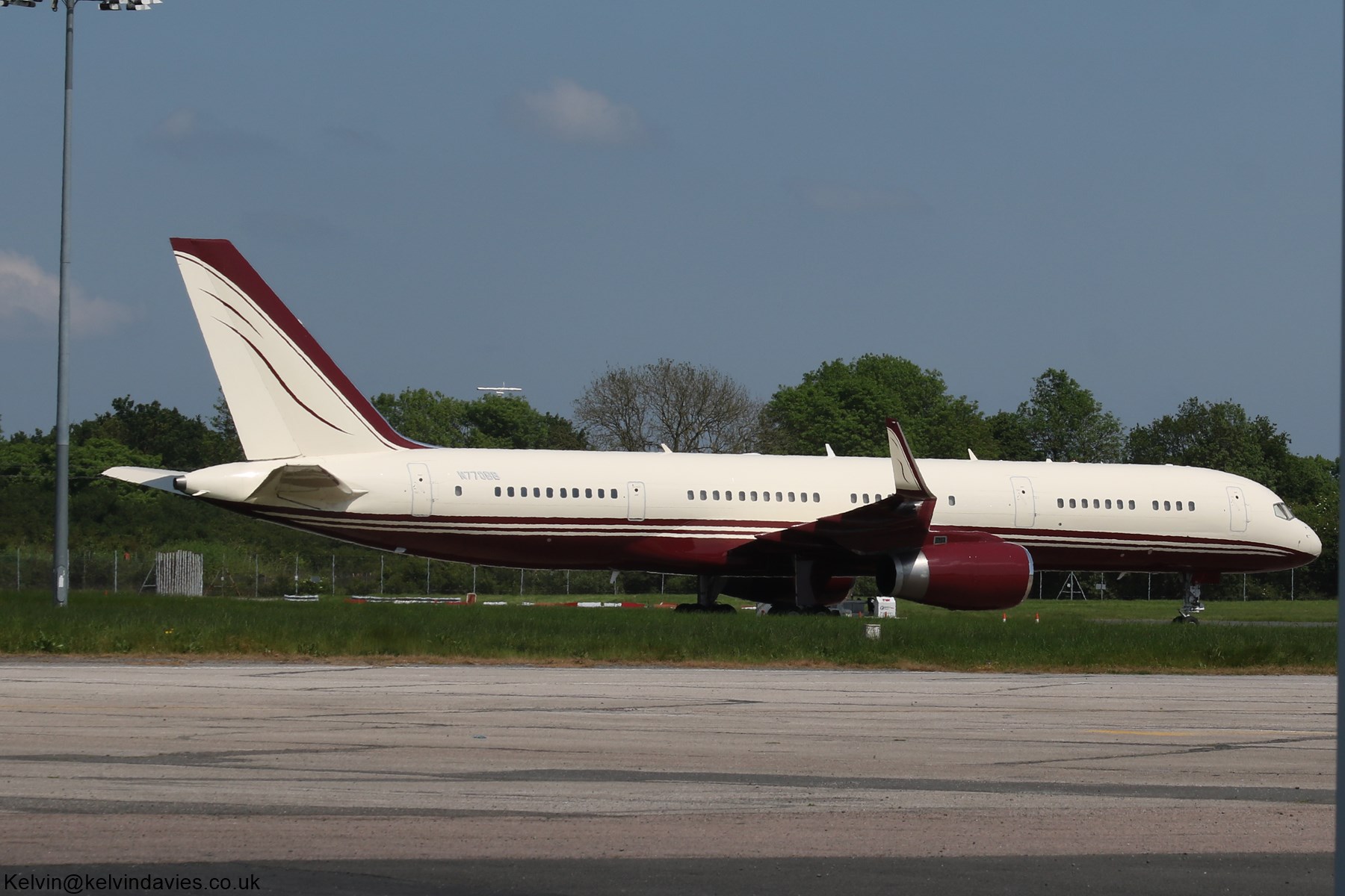 Yuacaipa 757 N770BB