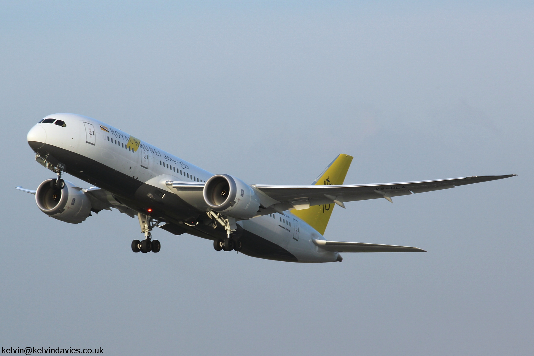 Royal Brunei Airlines B787 V8-DLA