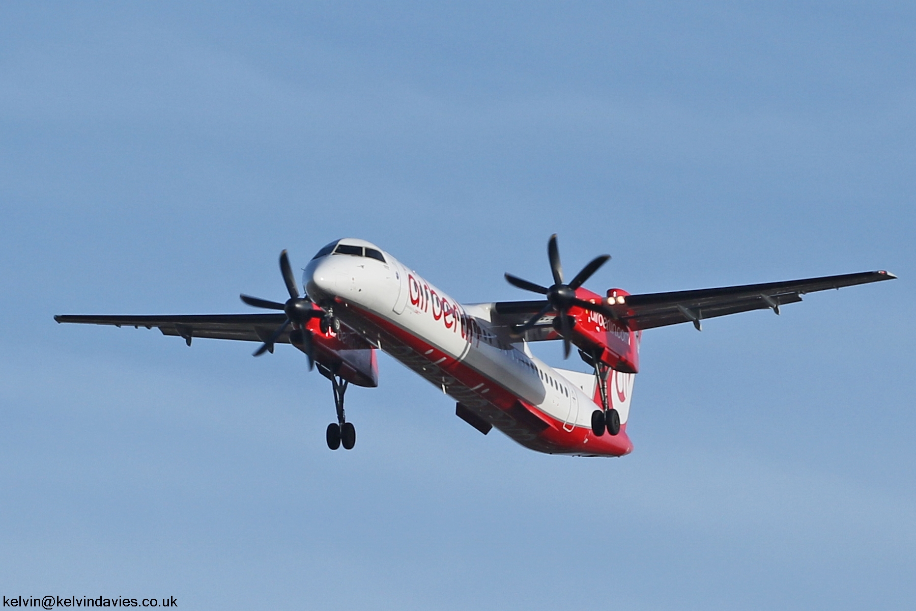 Air Berlin Dash 8 D-ABQT