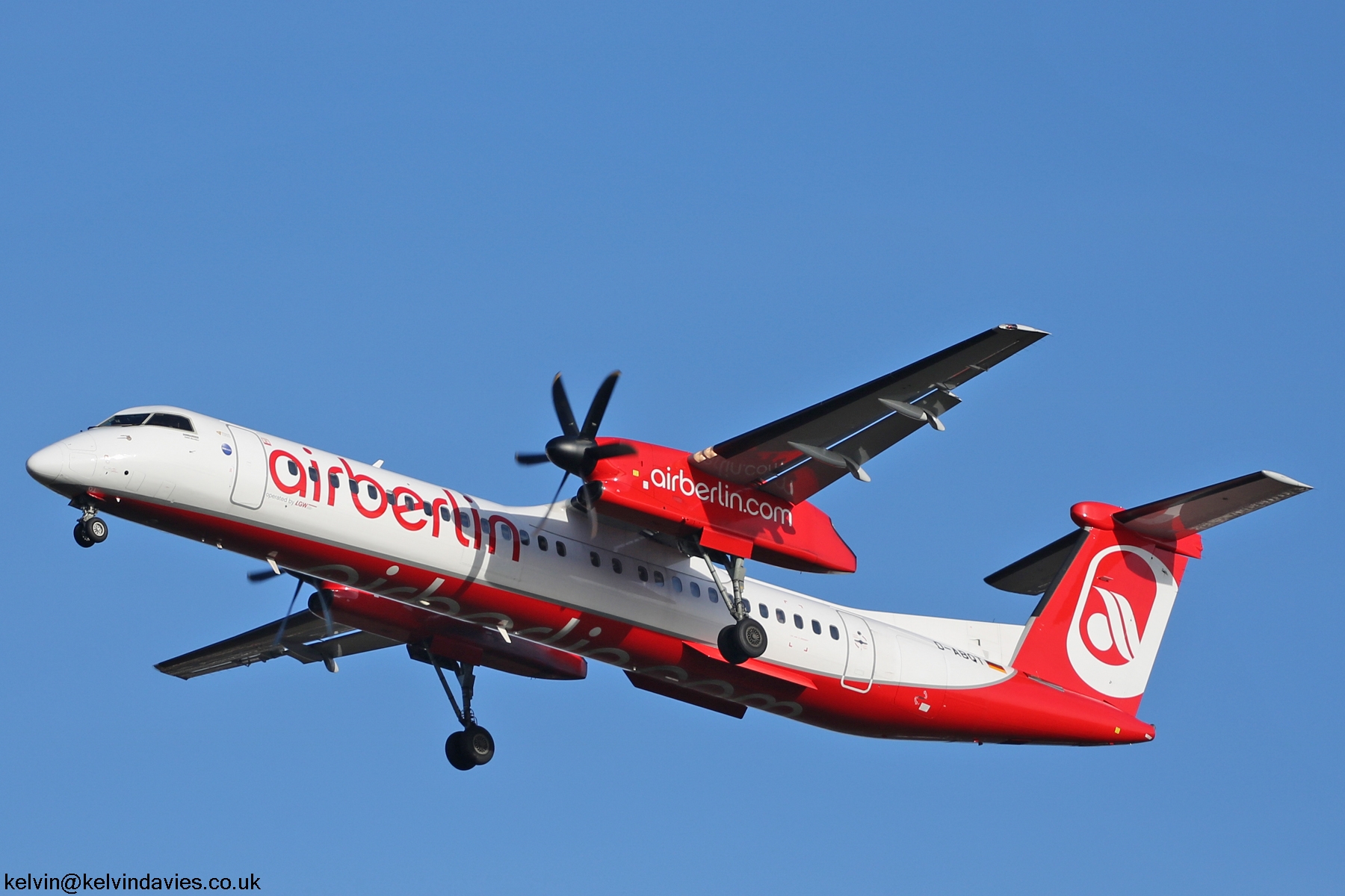 Air Berlin Dash 8 D-ABQT