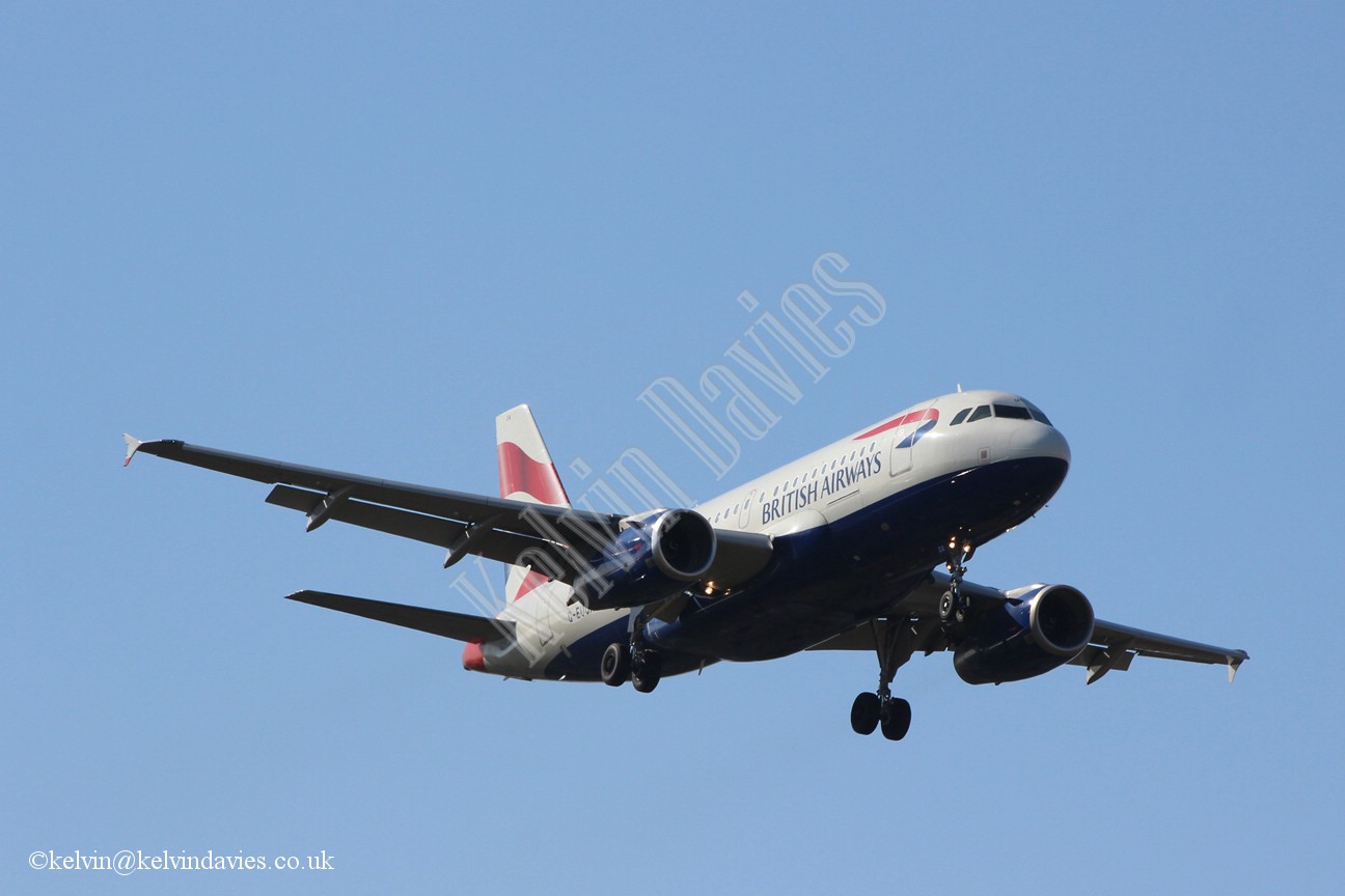 British Airways A319 G-EUOA