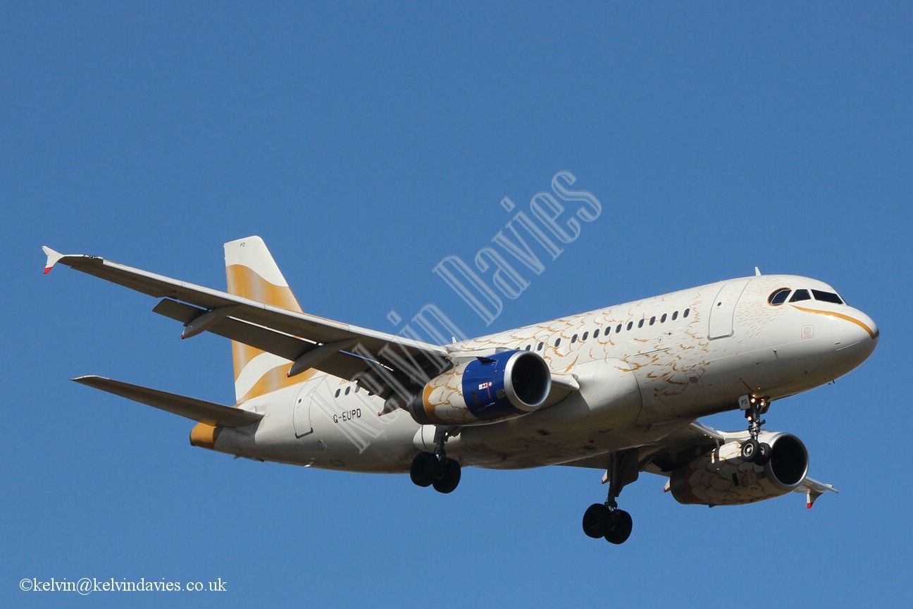 British Airways A319 G-EUPD
