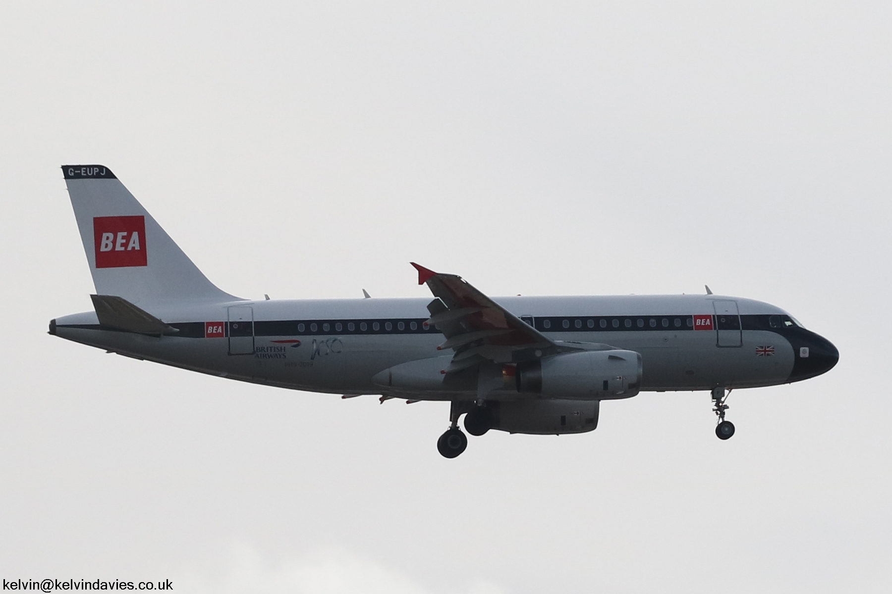 British Airways A319 G-EUPJ