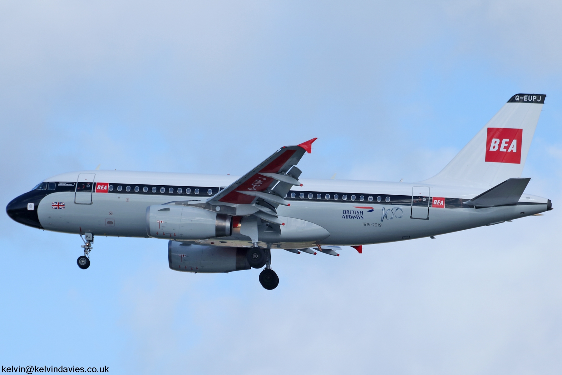 British Airways A319 G-EUPJ