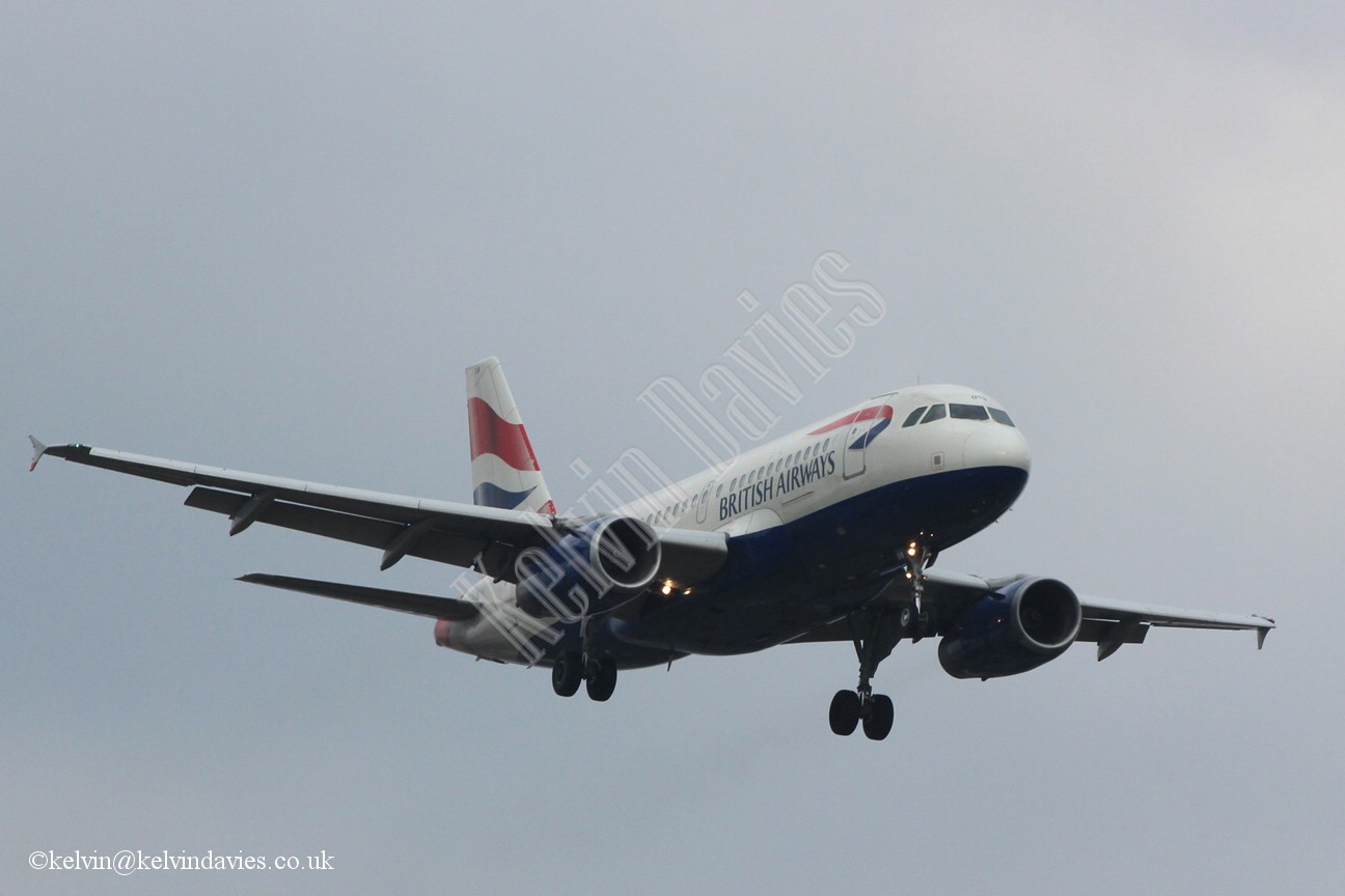 British Airways A319 G-EUOB
