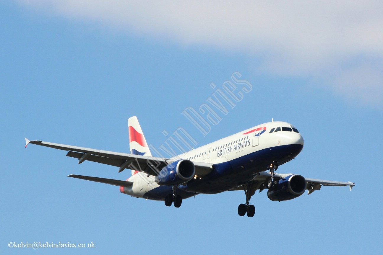British Airways A320 G-EUYC