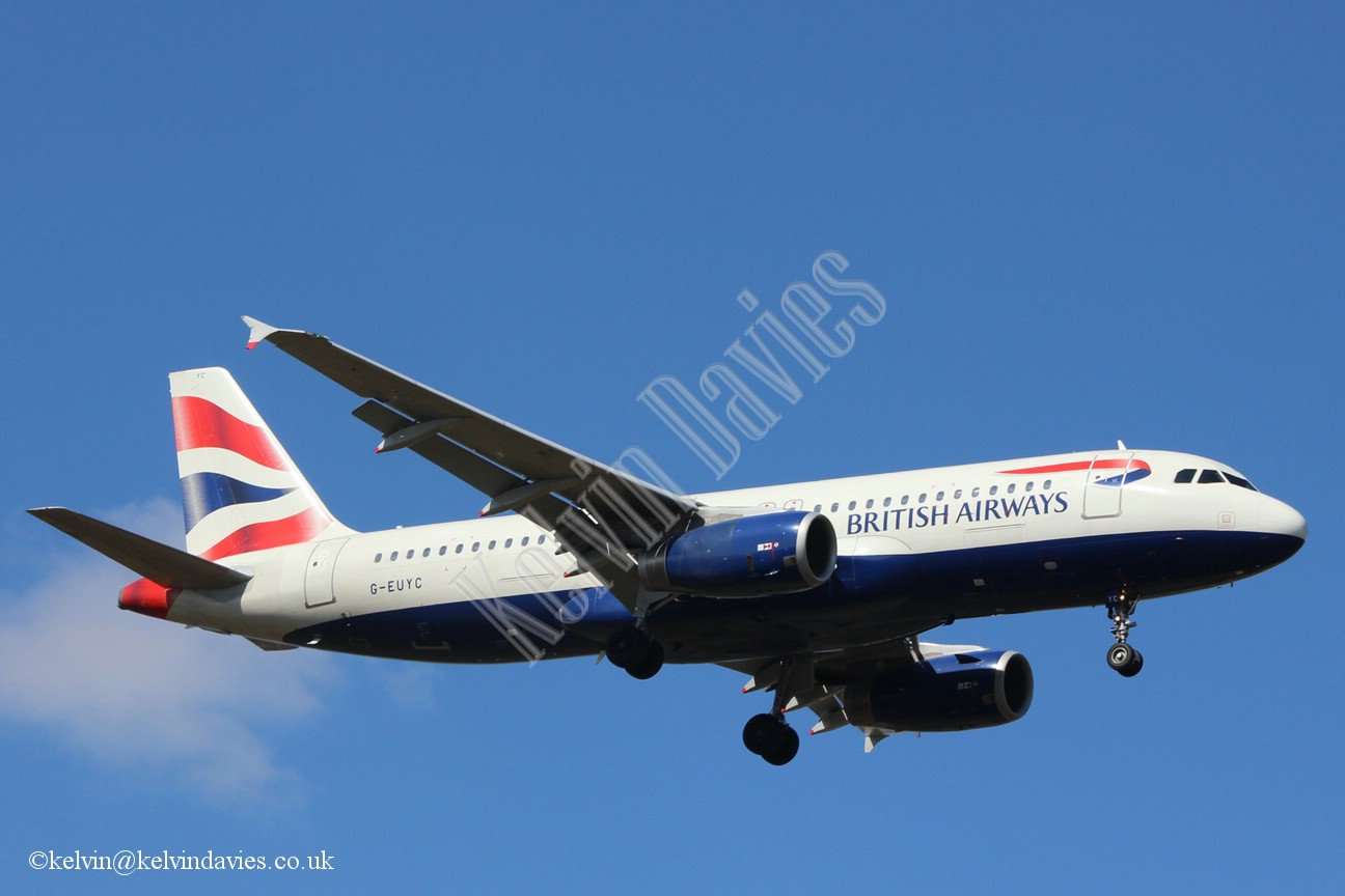 British Airways A320 G-EUYC