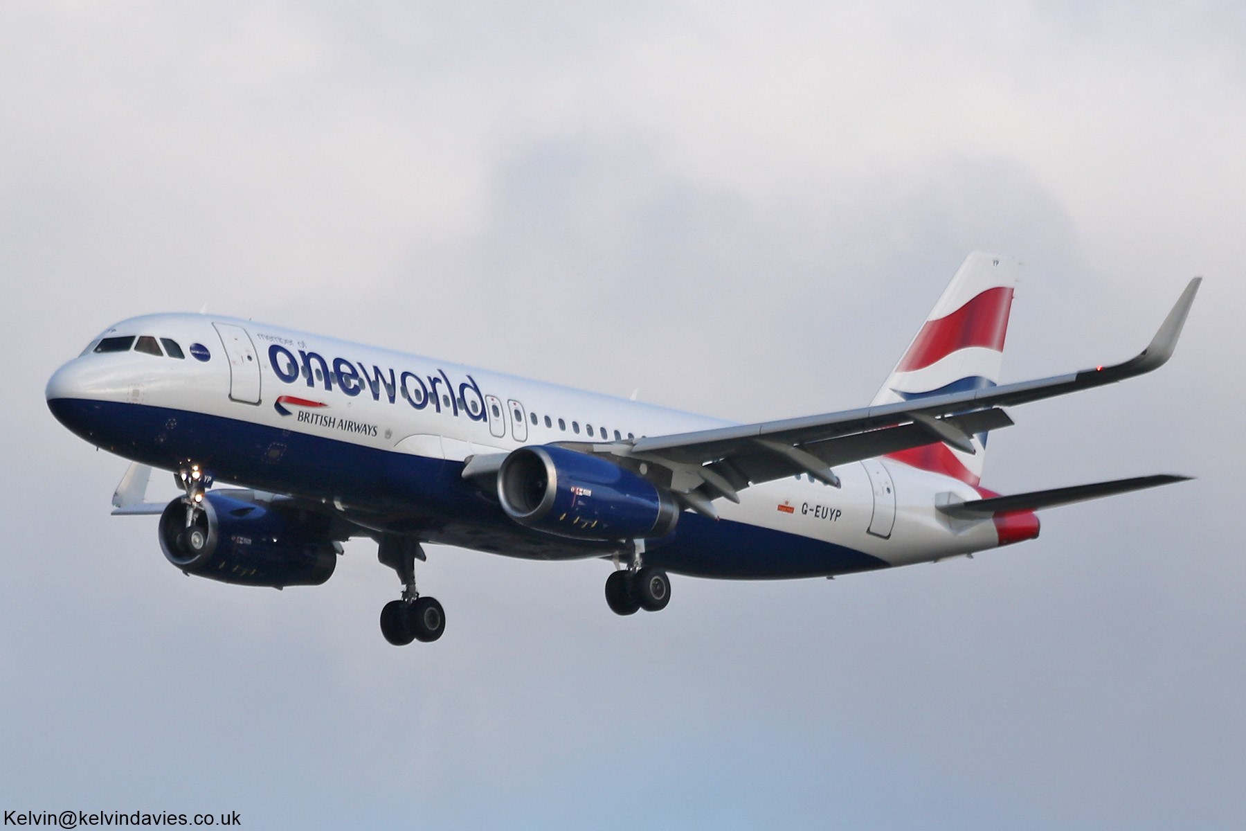 British Airways A320 G-EUYP