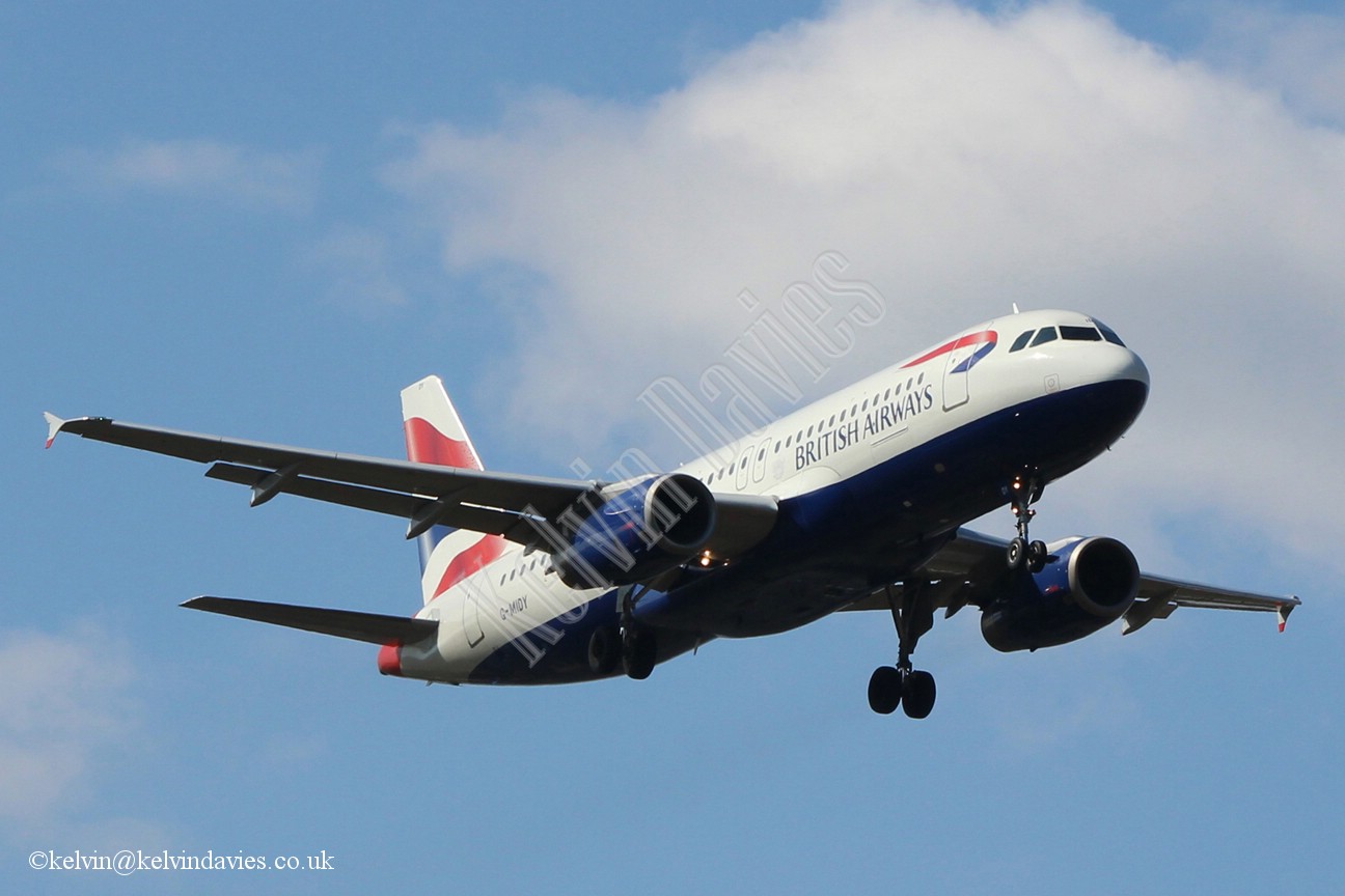 British Airways A320 G-MIDY