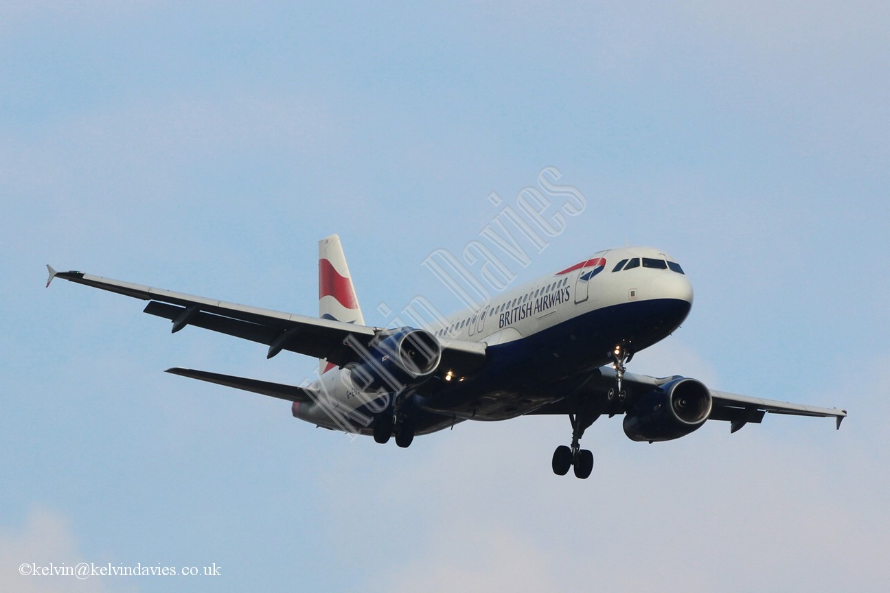 British Airways A320 G-EUUR