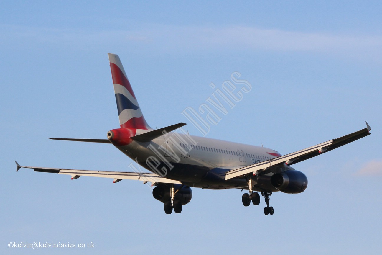 British Airways A320 G-EUYE