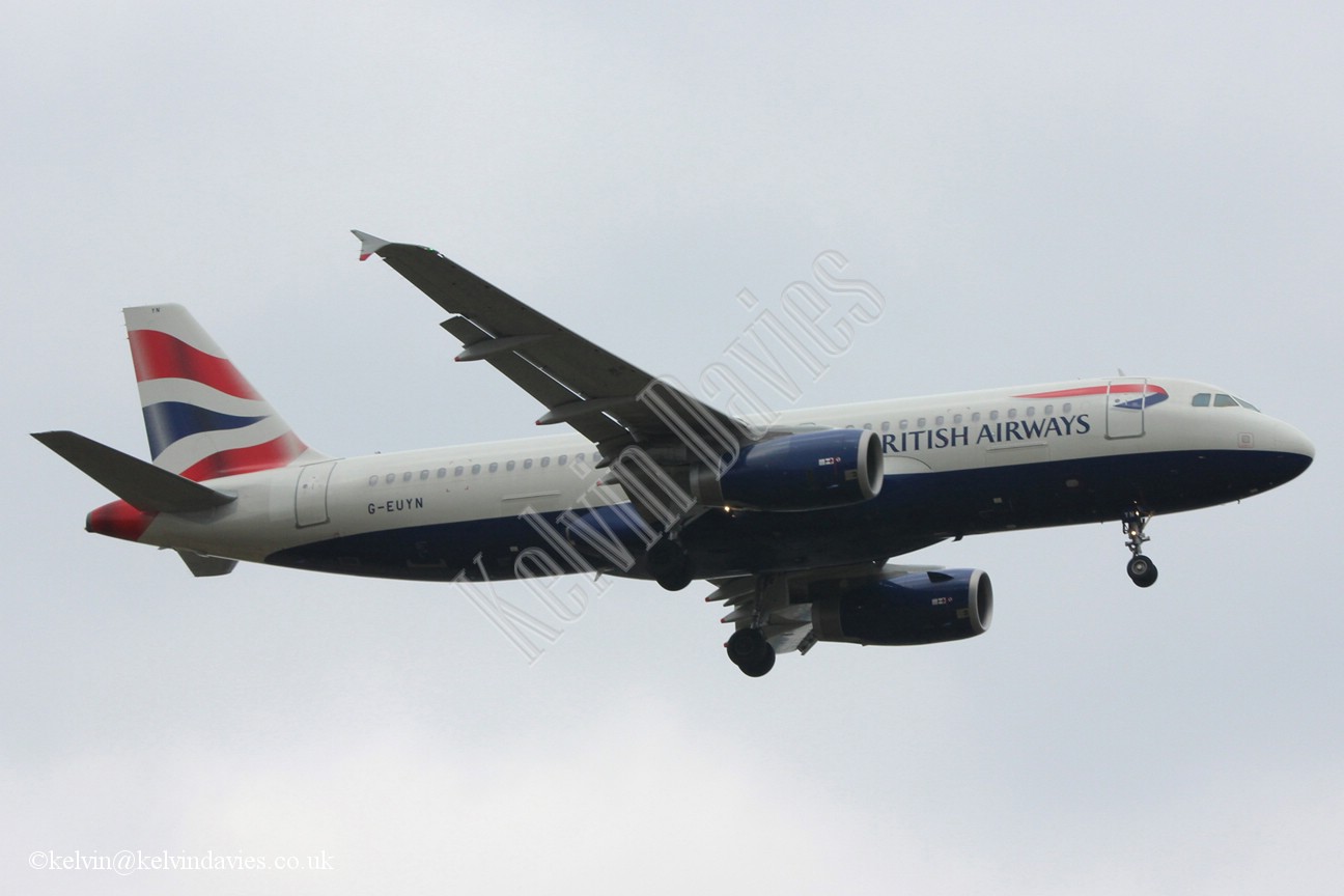 British Airways A320 G-EUYN