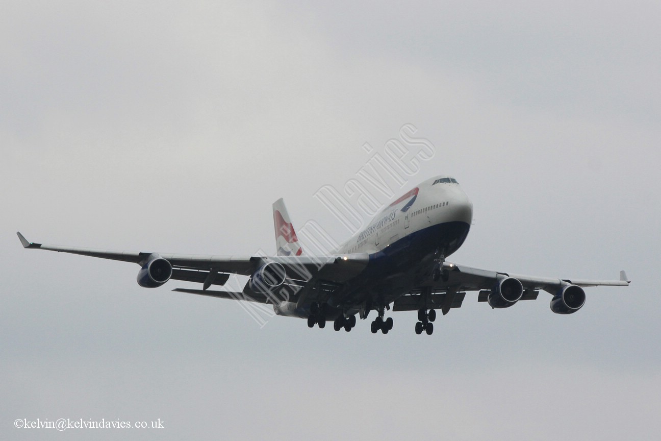 British Airways 747 G-BNLX