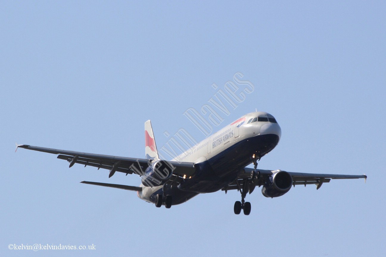 British Airways A321 G-EUXF