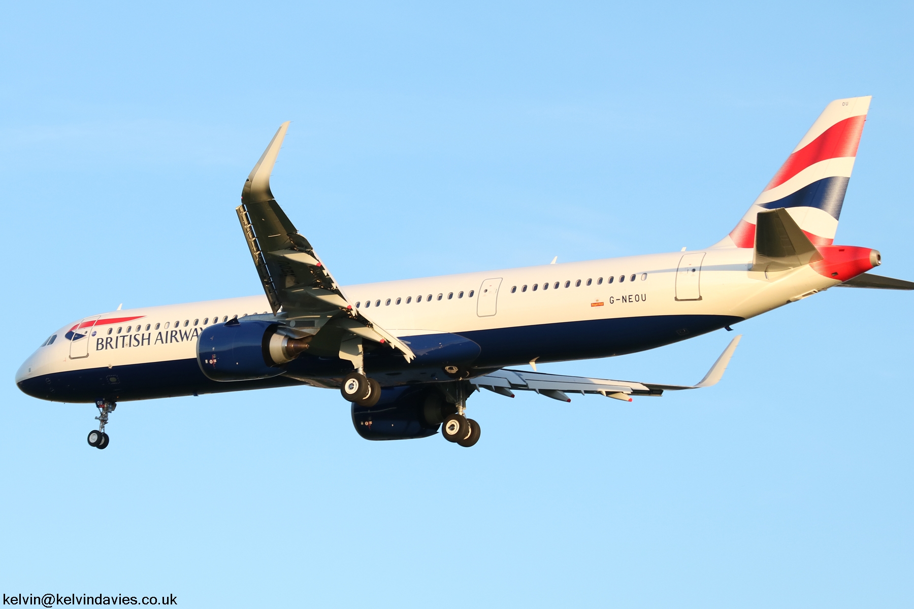 British Airways A321 G-NEOU