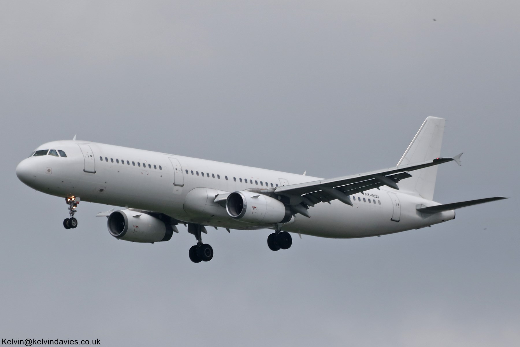 British Airways A320 OY-RUU
