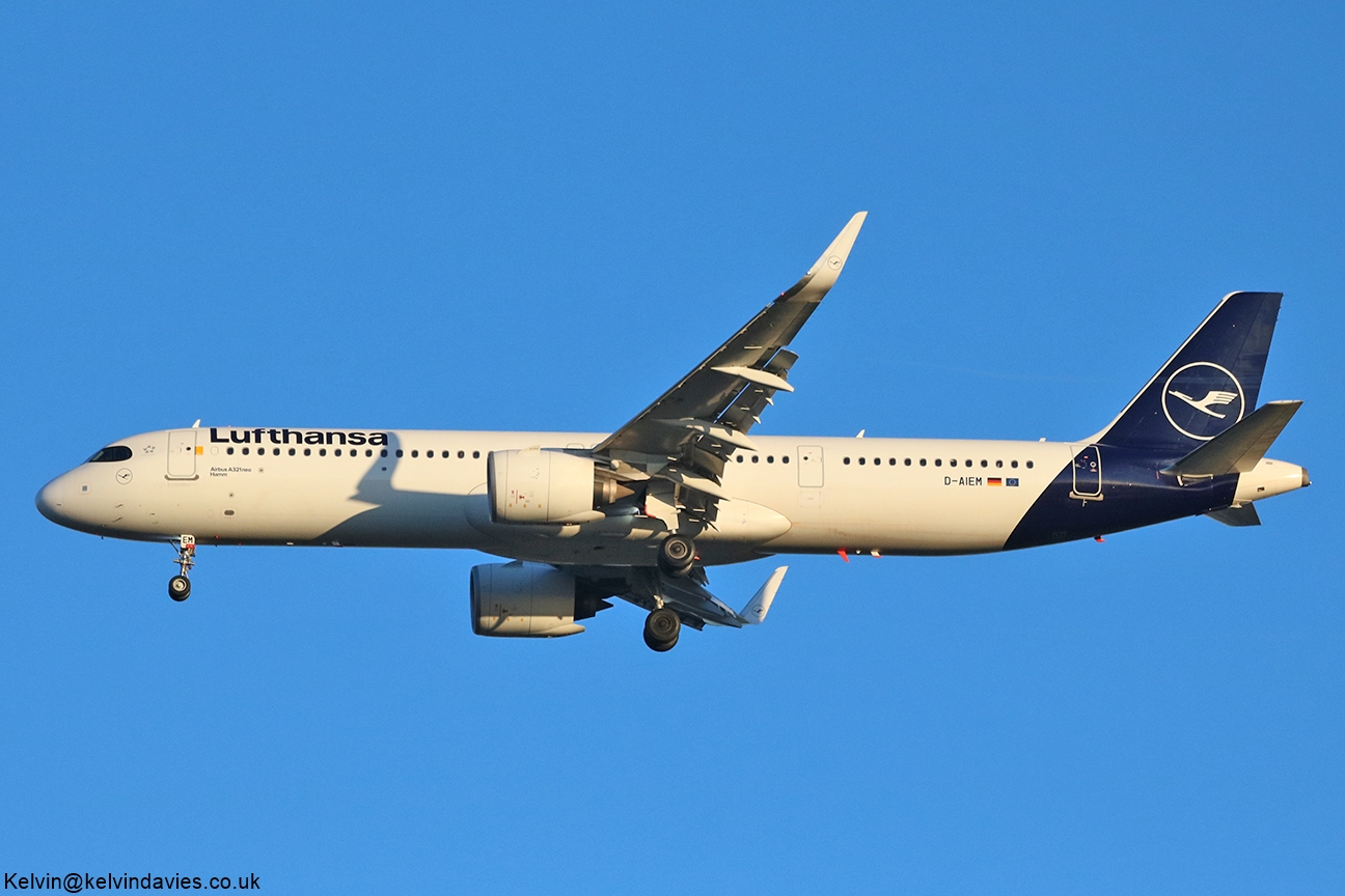 Lufthansa A321 NEO D-AIEM