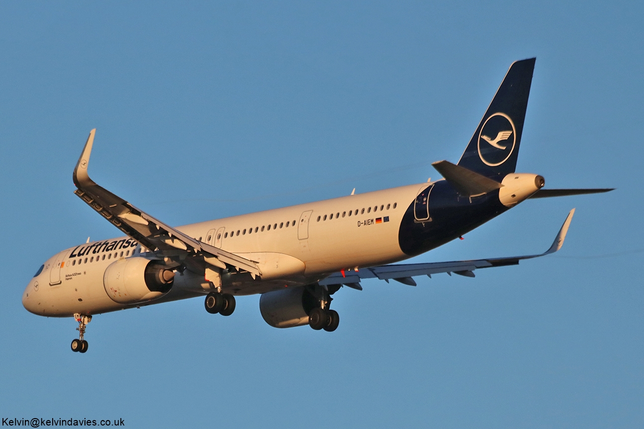 Lufthansa A321 NEO D-AIEM