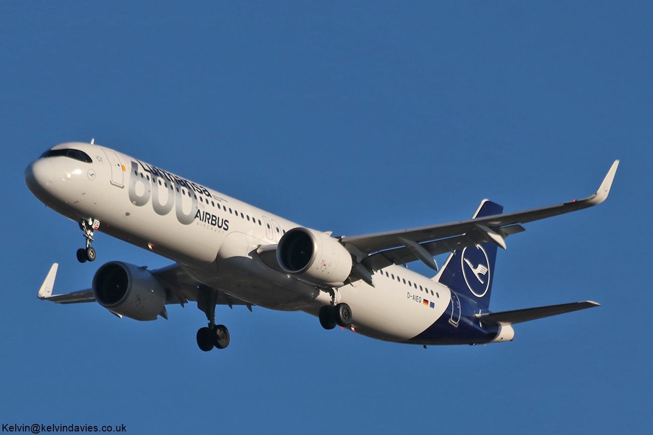 Lufthansa A321 NEO D-AIEQ