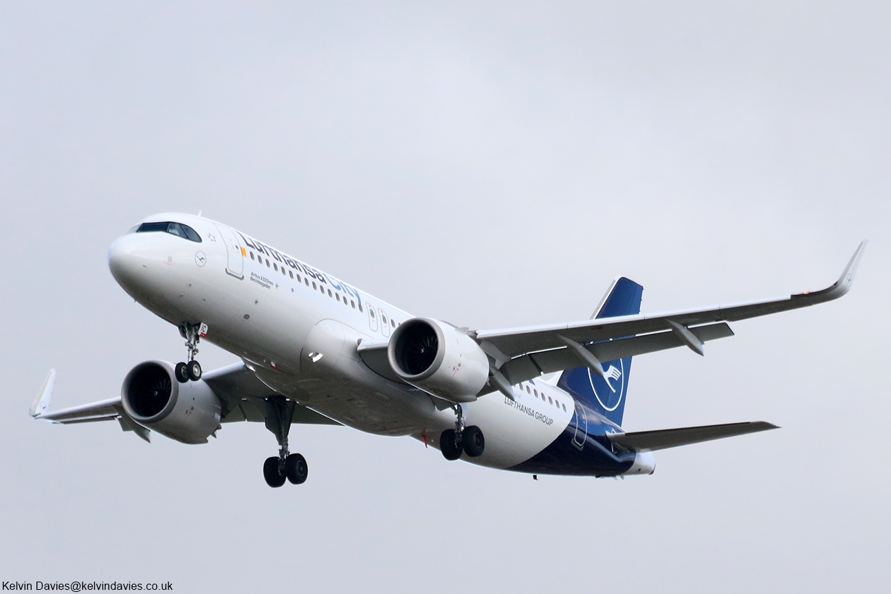 Lufthansa City A320NEO D-AIIC