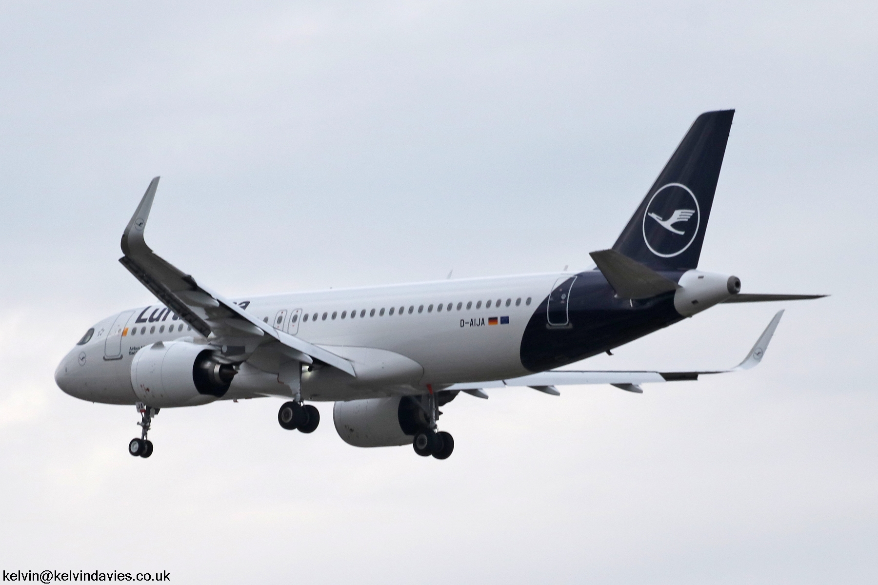 Lufthansa A320 NEO D-AIJA