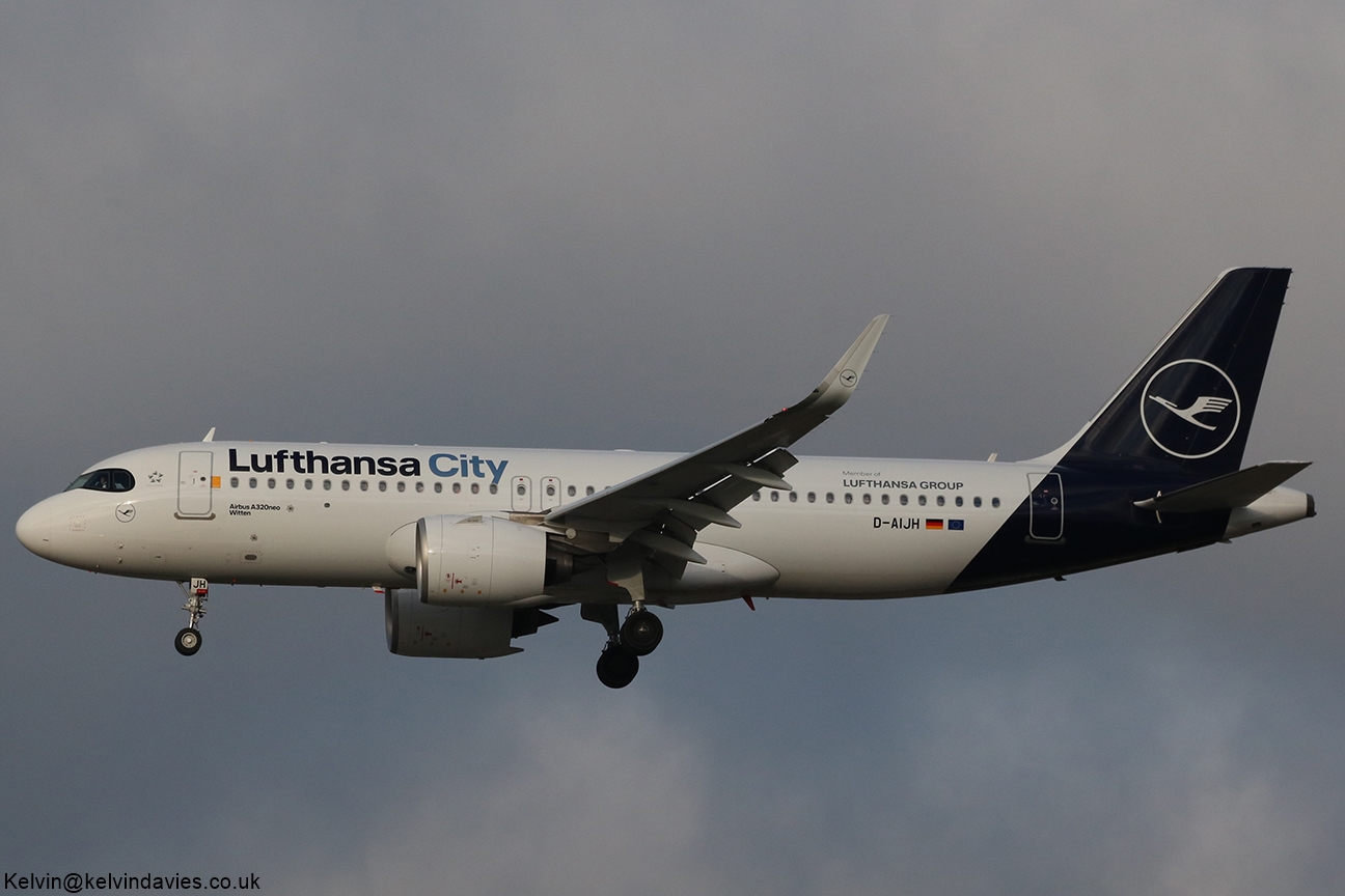Lufthansa City A320 NEO D-AIJH