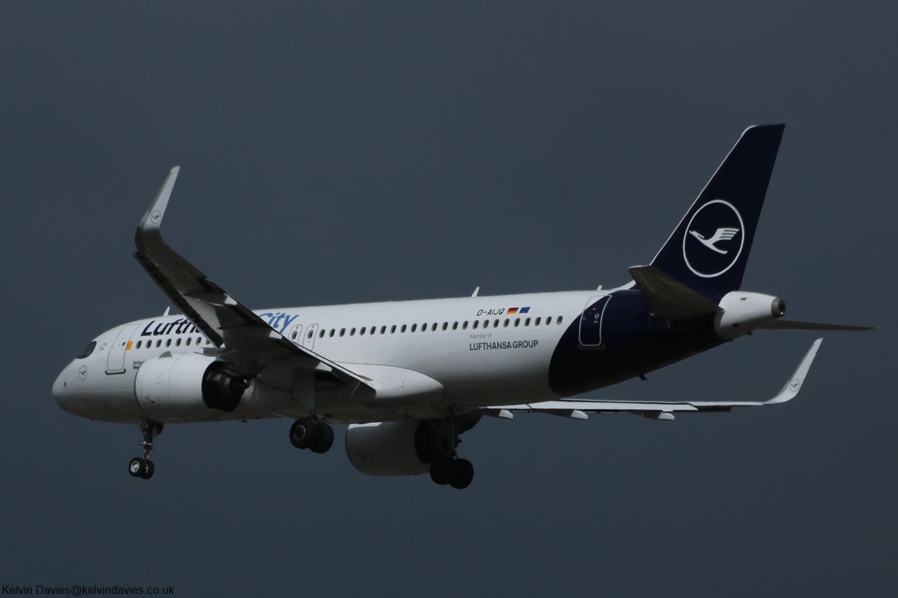 Lufthansa City A320NEO D-AIJQ