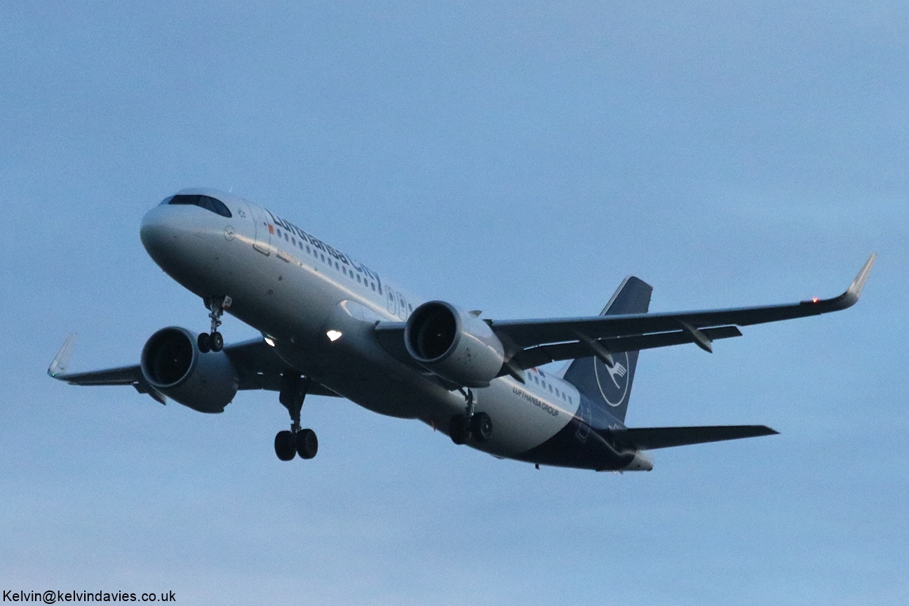 Lufthansa City A320NEO D-AIJR