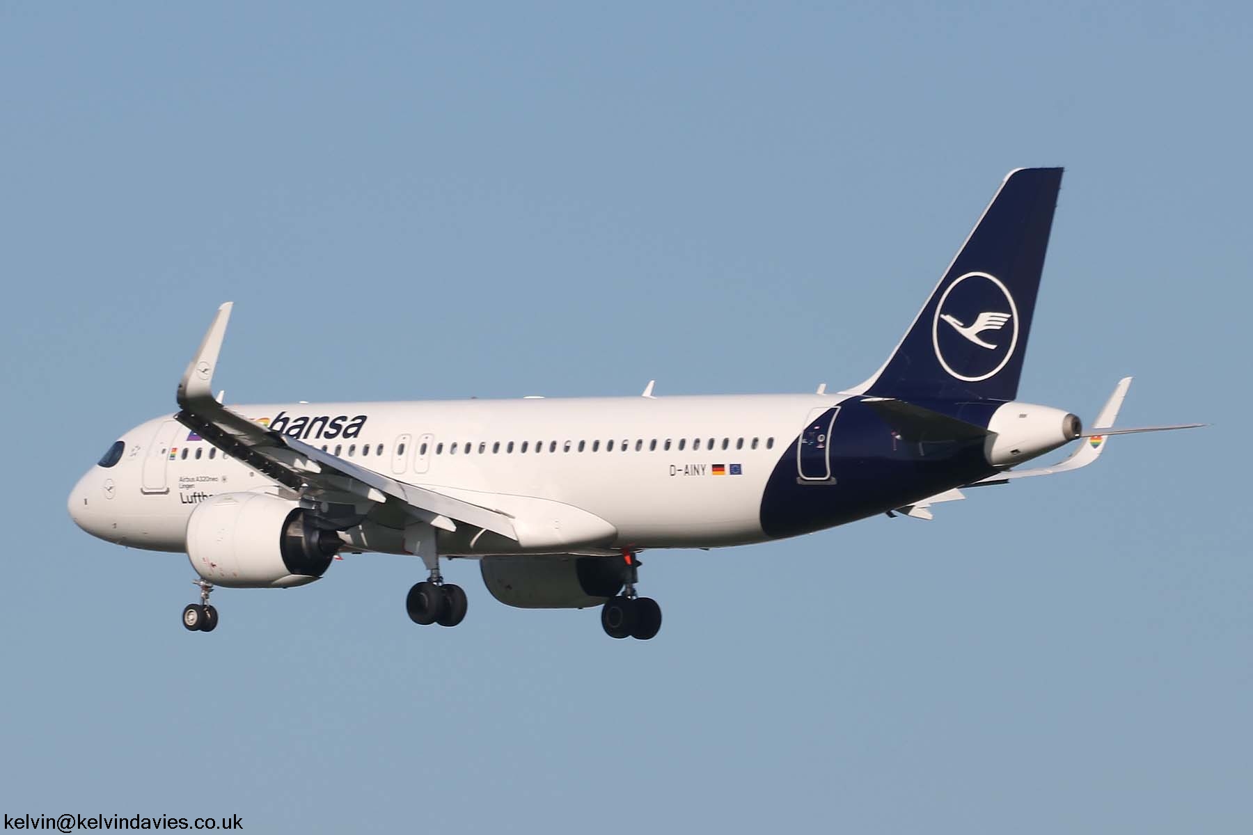 Lufthansa A320 D-AINY