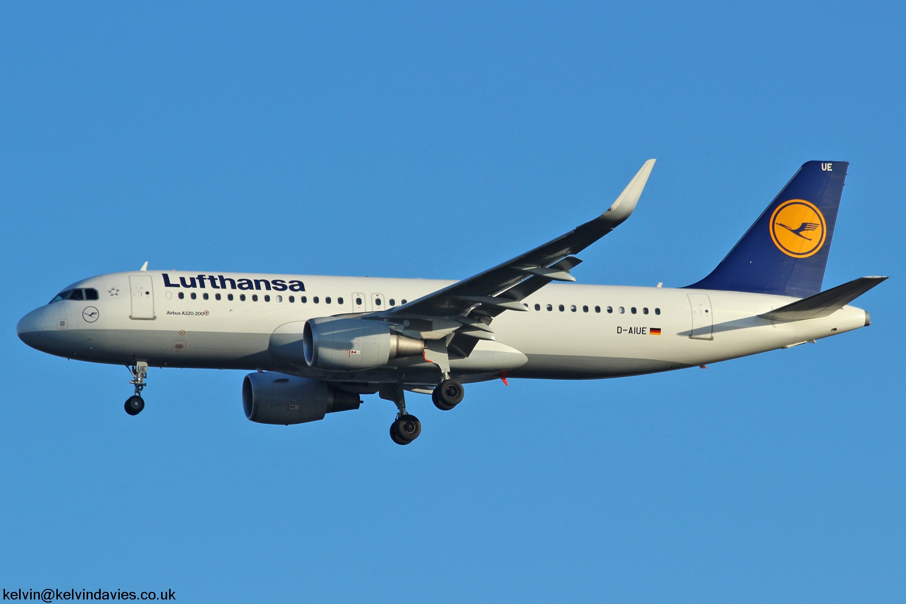 Lufthansa A320 D-AIUE