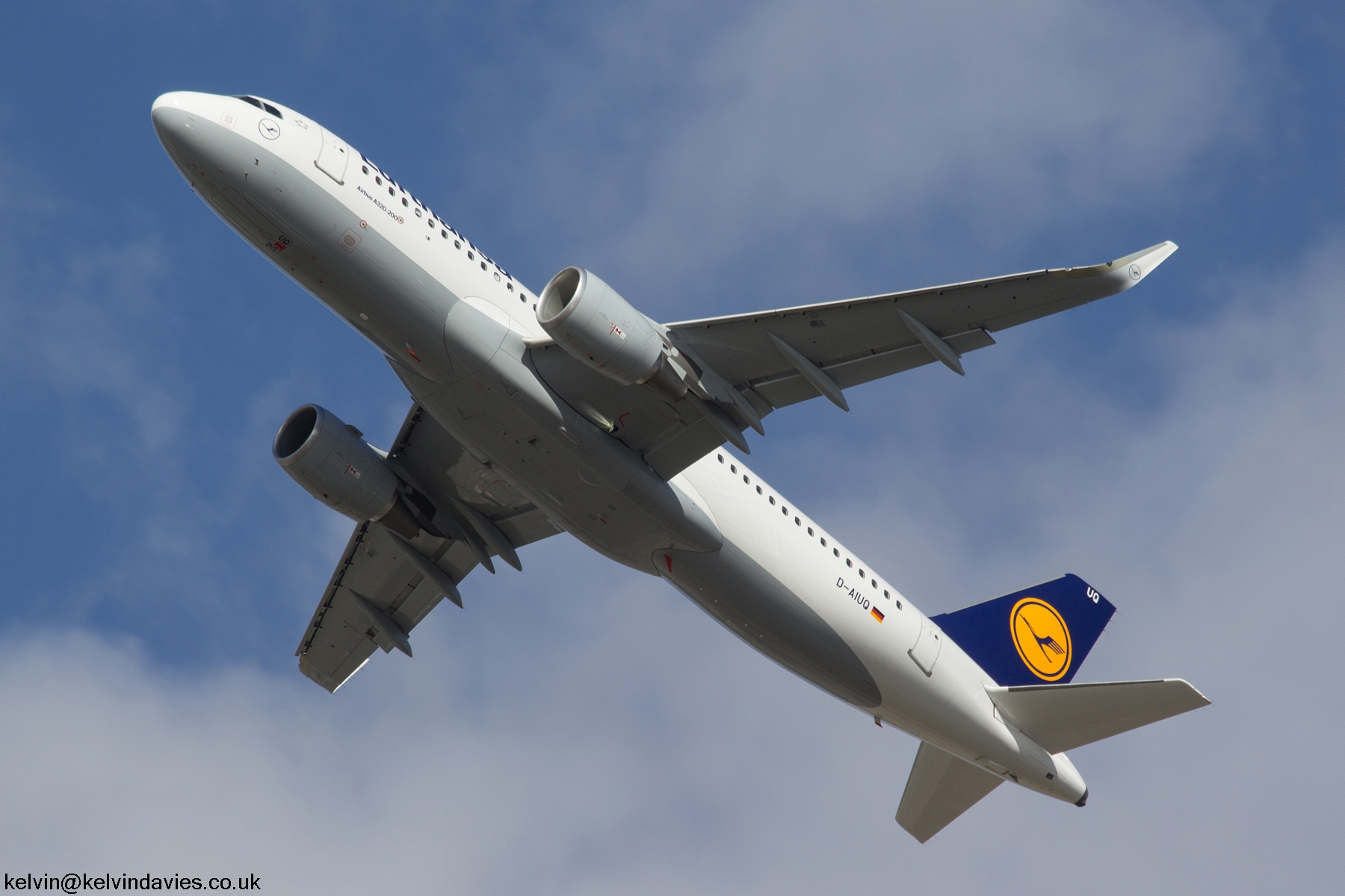 Lufthansa A320 D-AIUQ