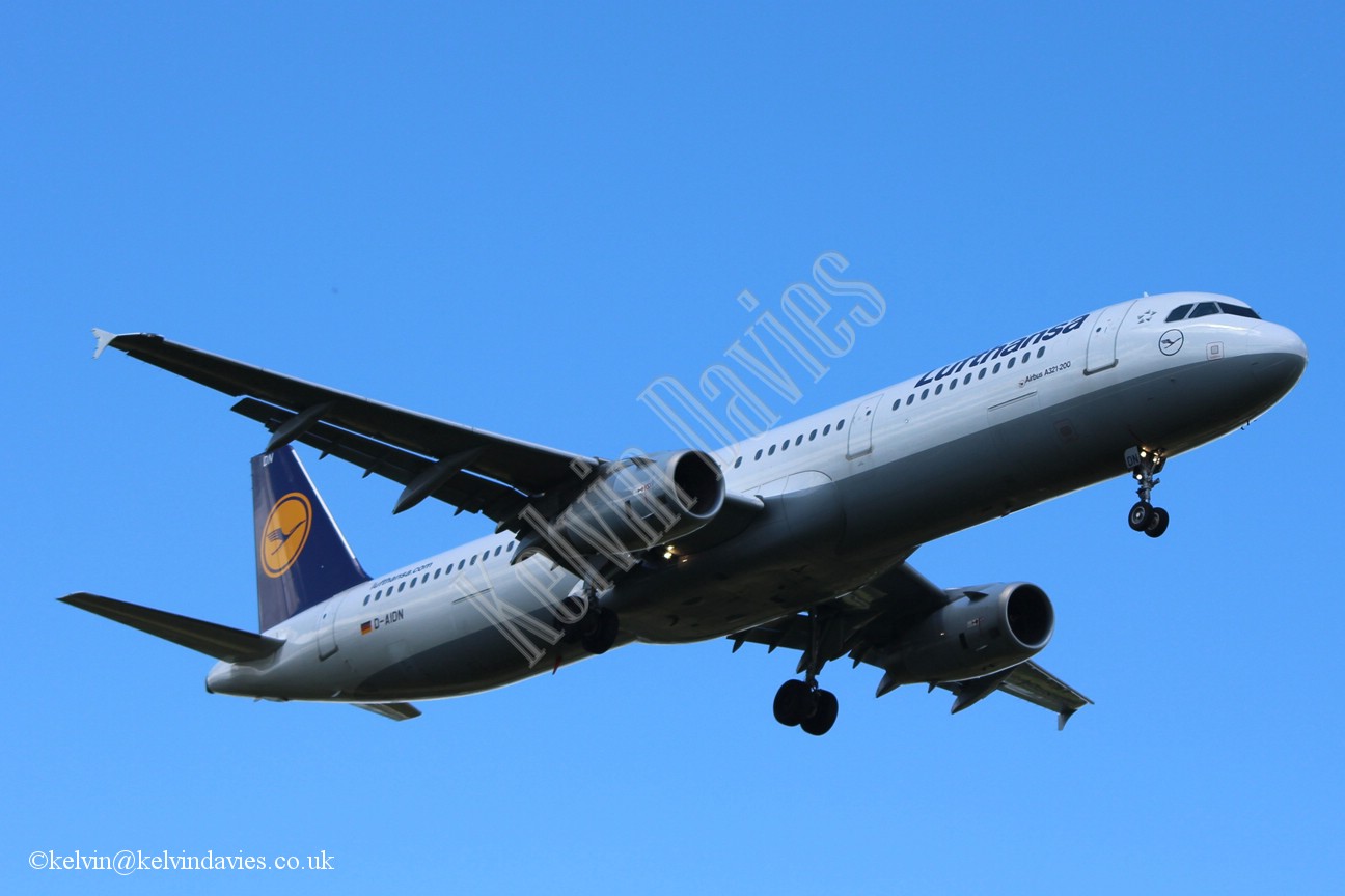 Lufthansa A321 D-AIDN