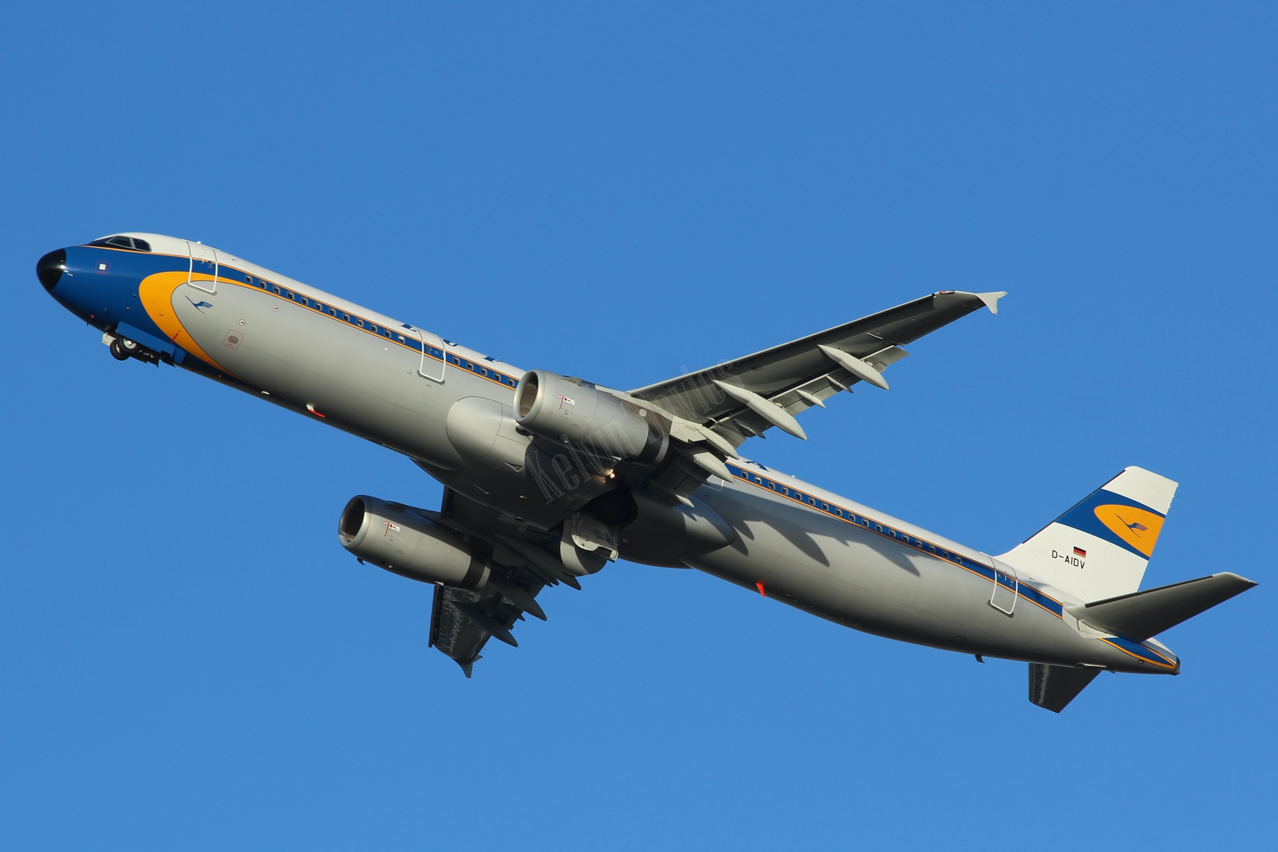 Lufthansa A321 D-AIDV