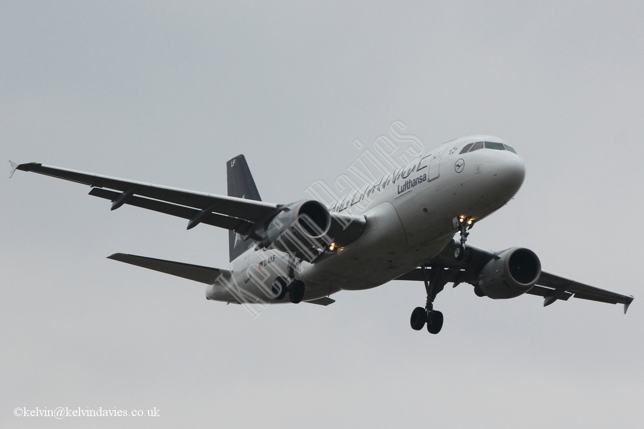 Lufthansa A319 D-AILF