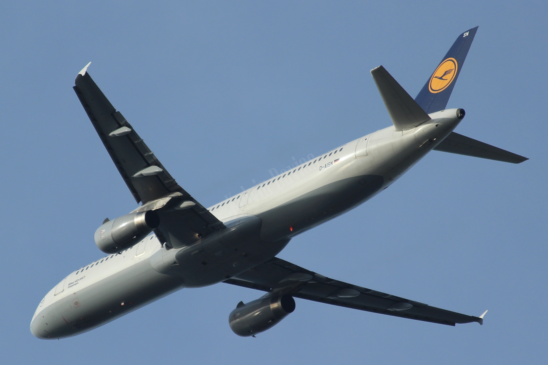 Lufthansa A321 D-AISN