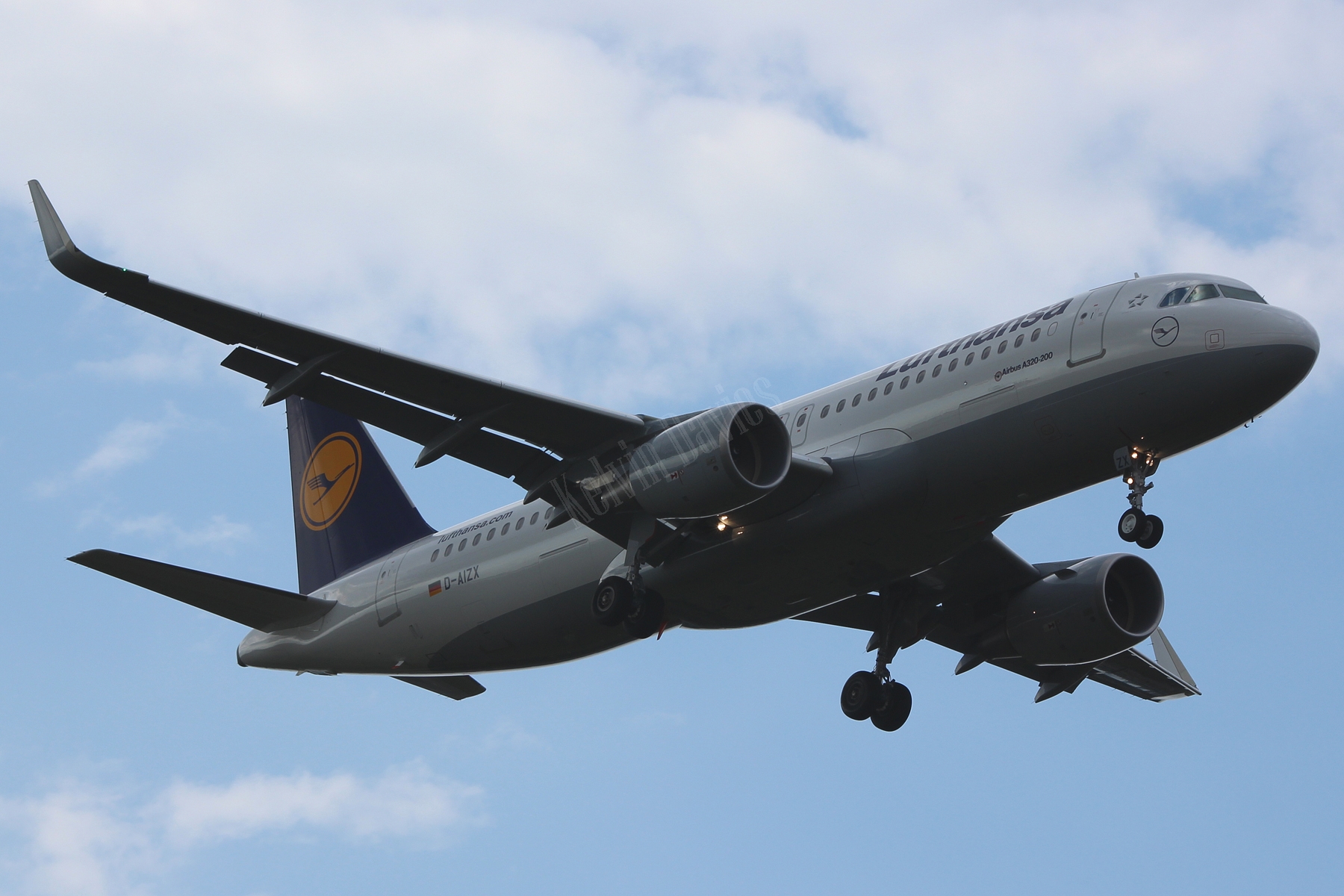 Lufthansa A320 D-AIZX
