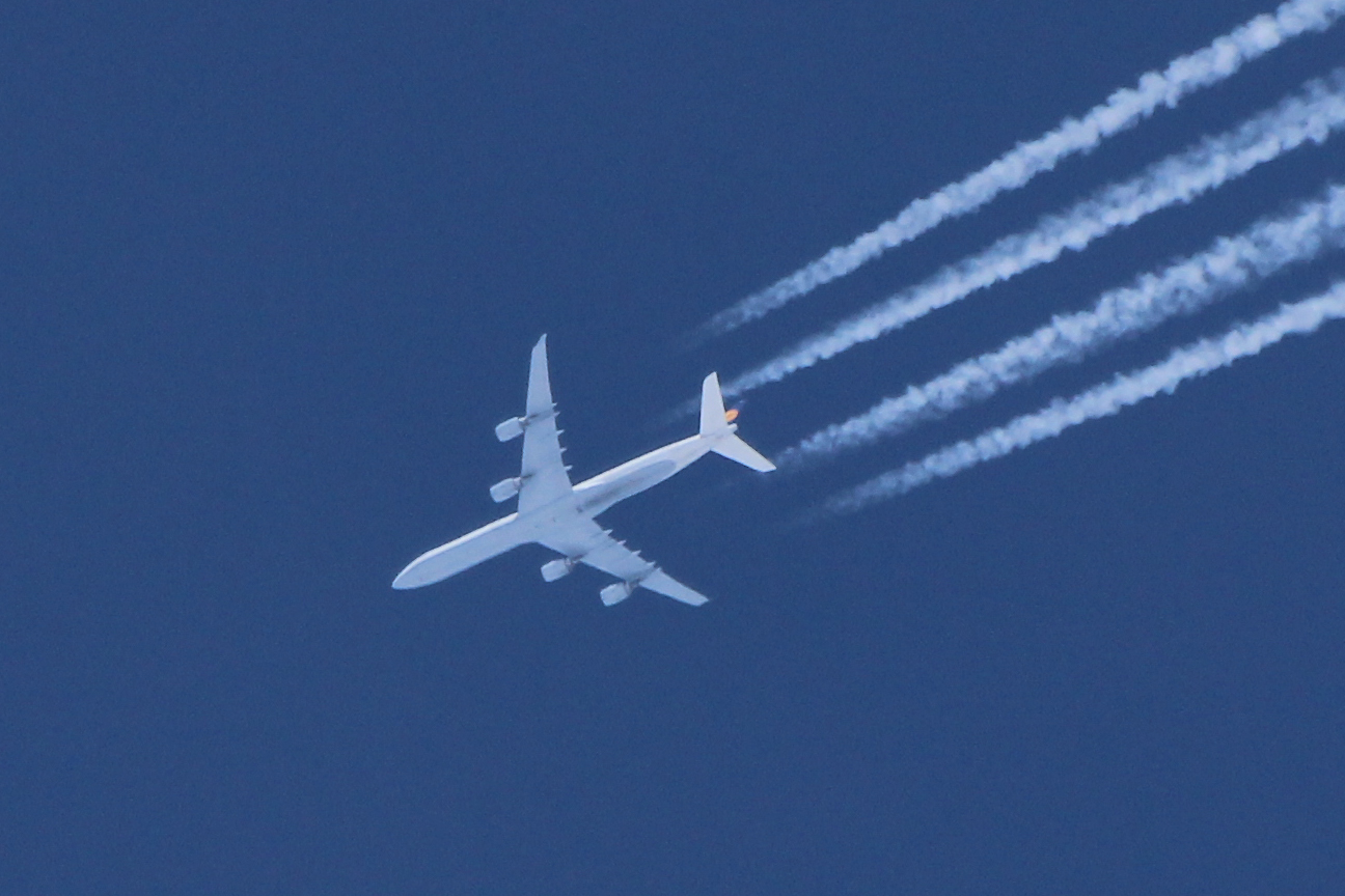 Lufthansa A340 D-AIHL