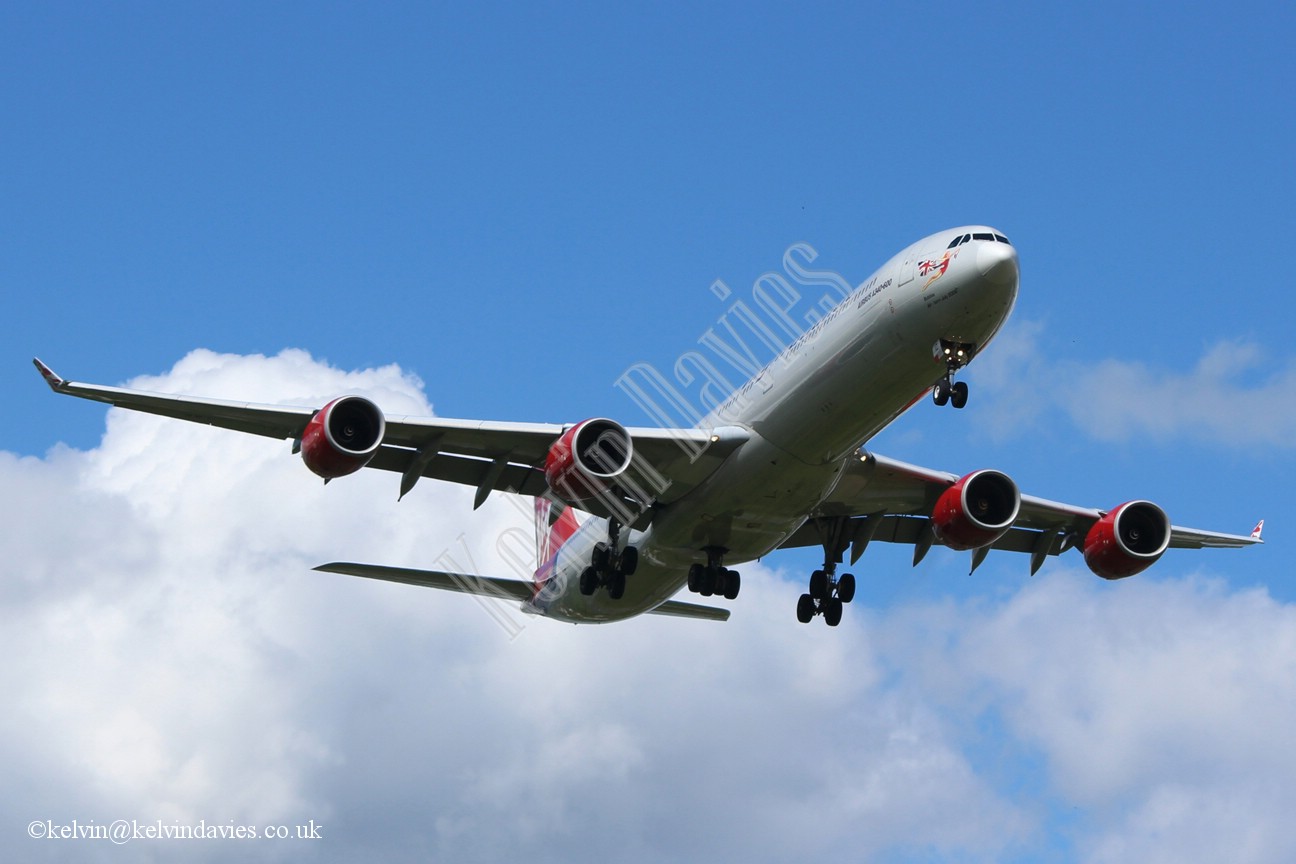 Virgin Atlantic A340 G-VFIZ
