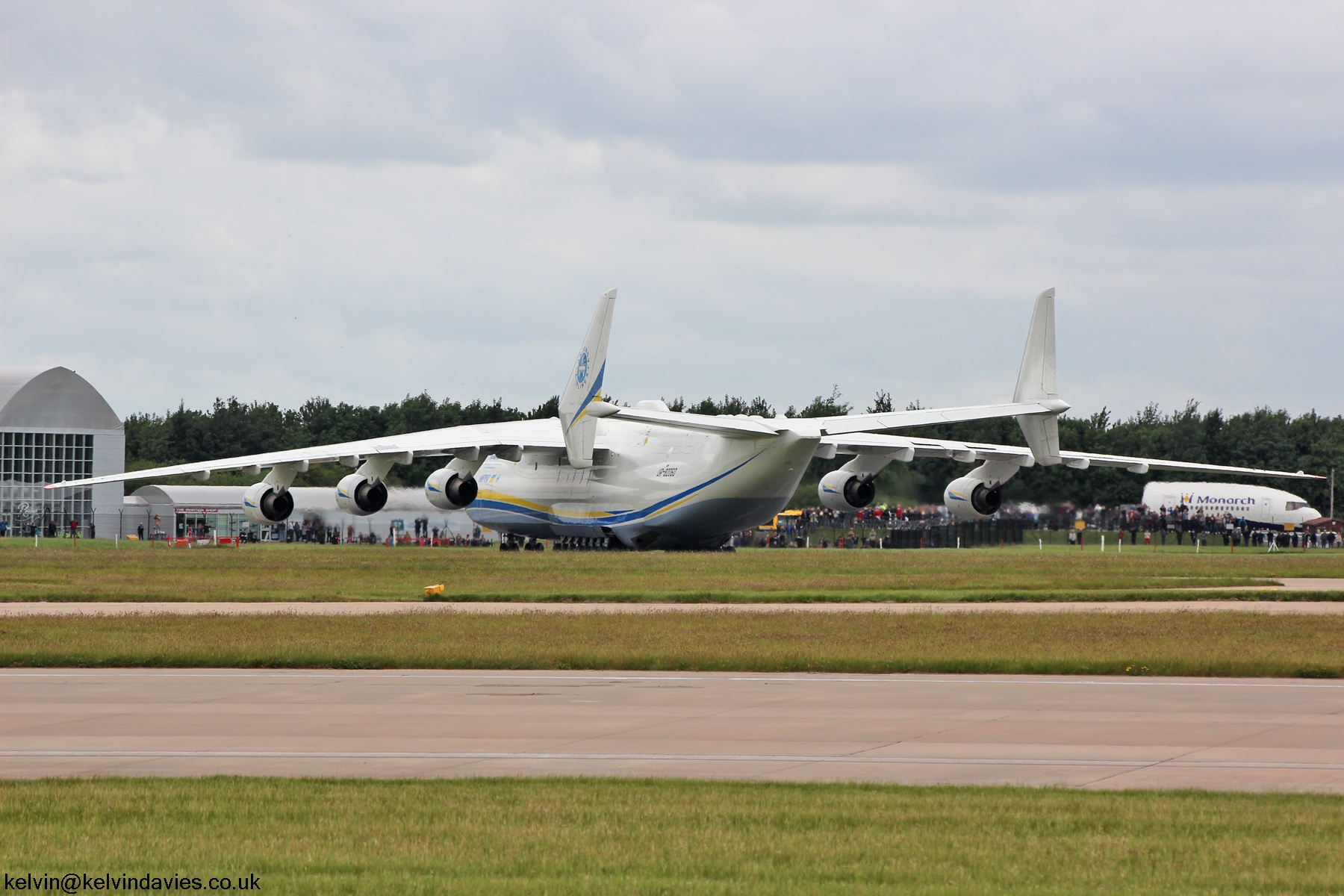 Antonov Airlines An225 UR-82060