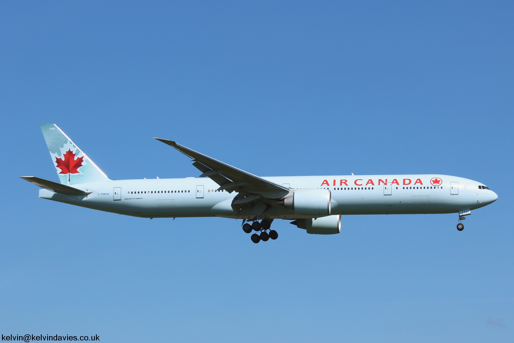 Air Canada 777 C-FNNW