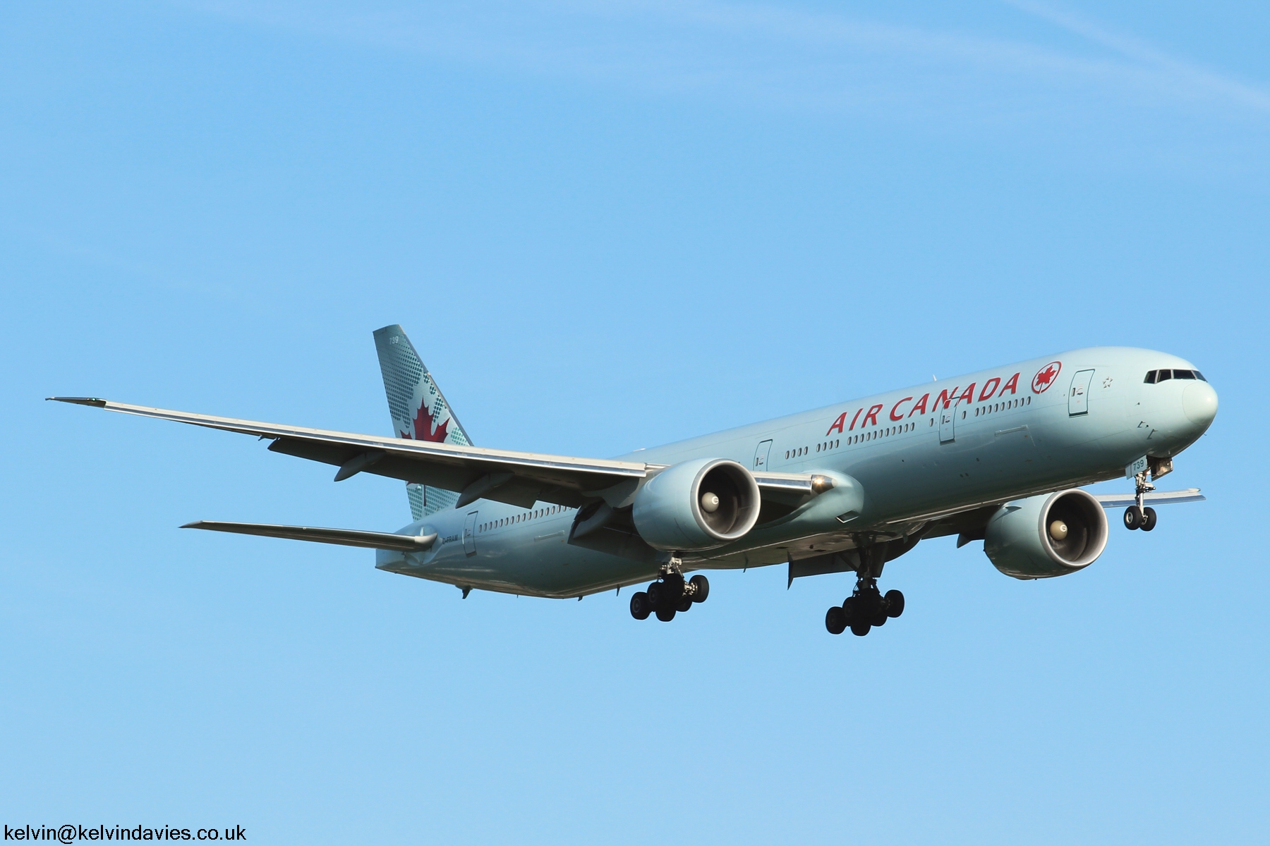 Air Canada 777 C-FRAM