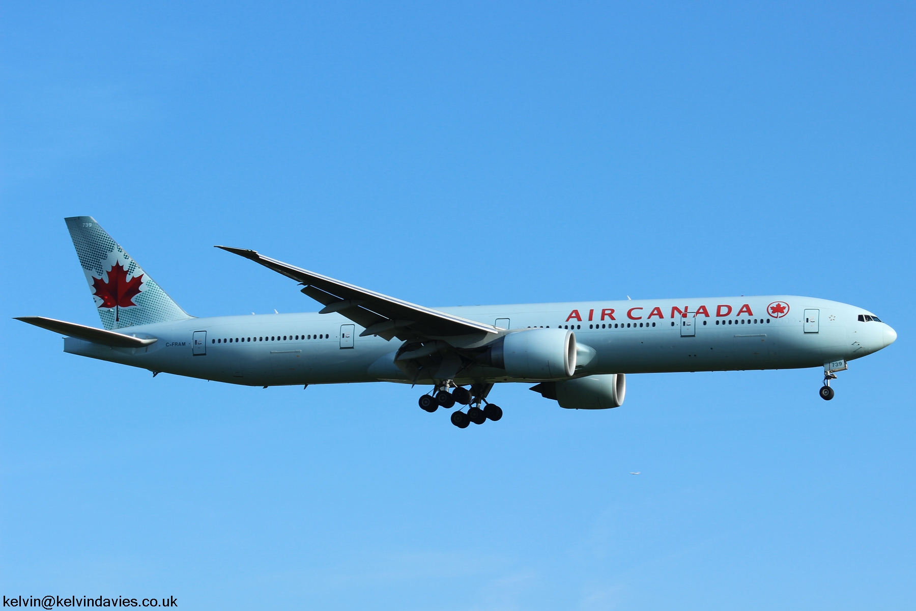 Air Canada 777 C-FRAM