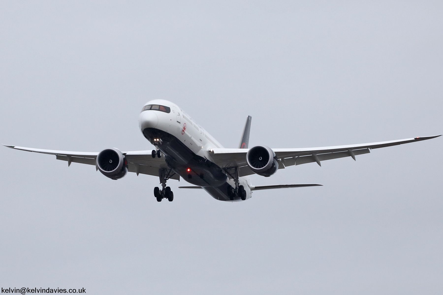 Air Canada 787 C-FVLQ