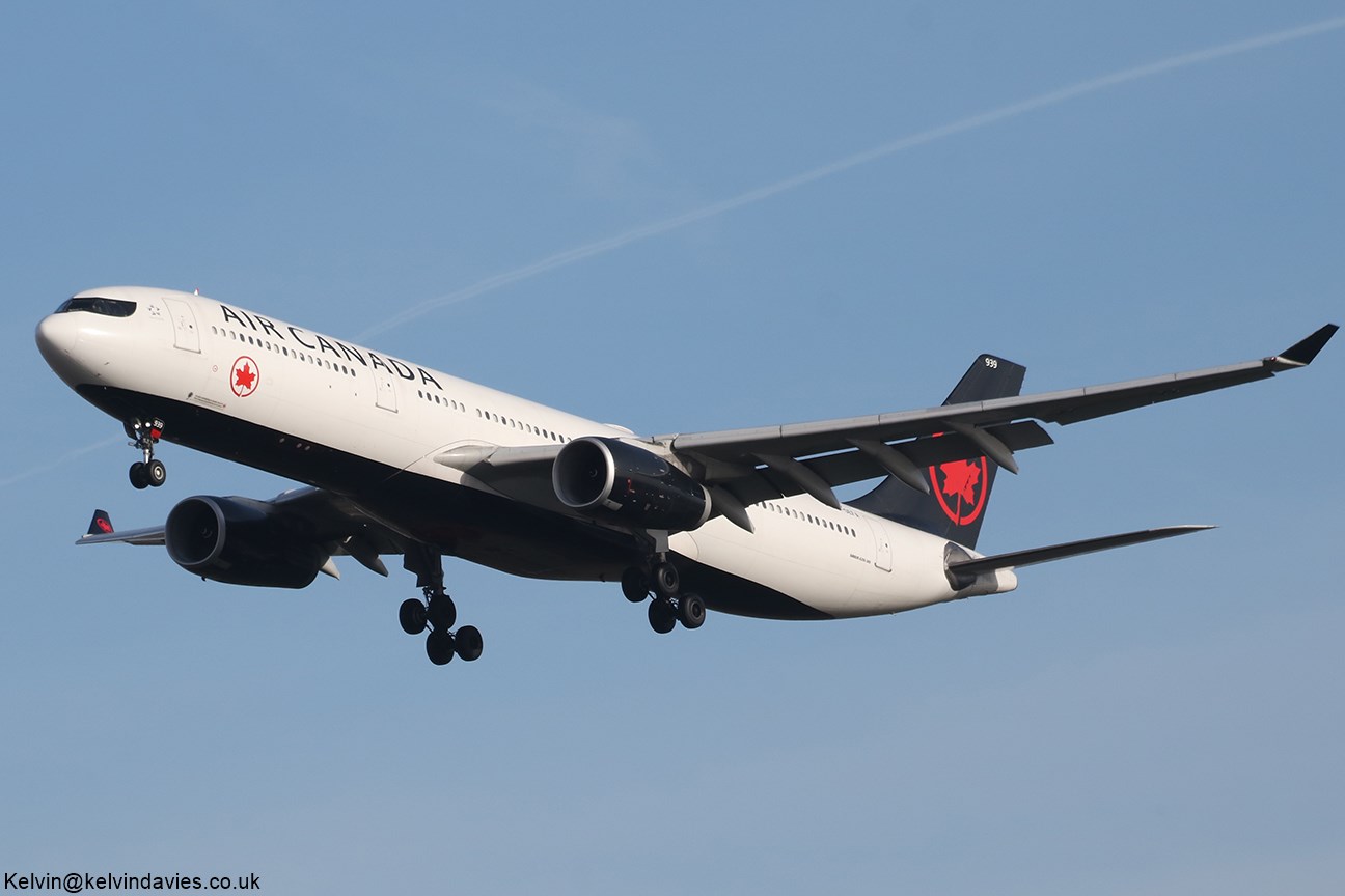Air Canada A330 C-GEFA