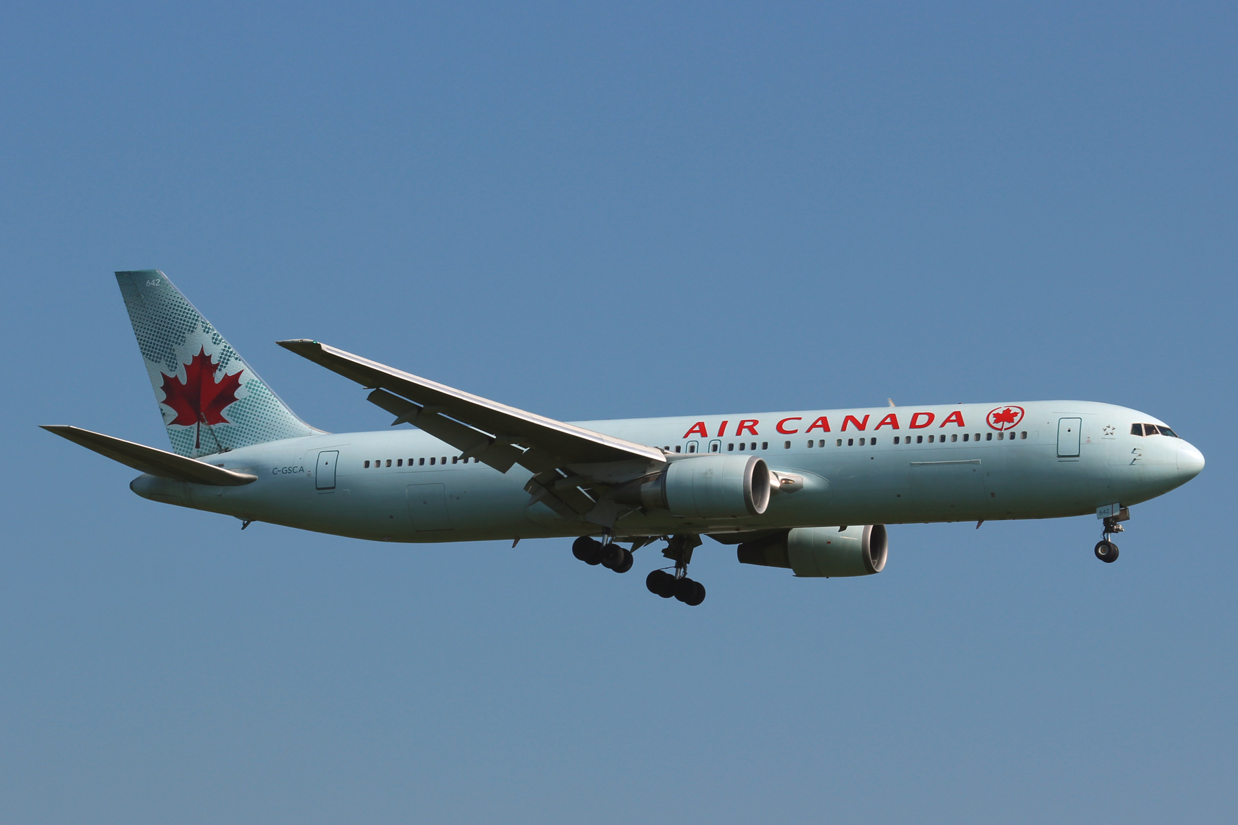 Air Canada 767 C-GSCA
