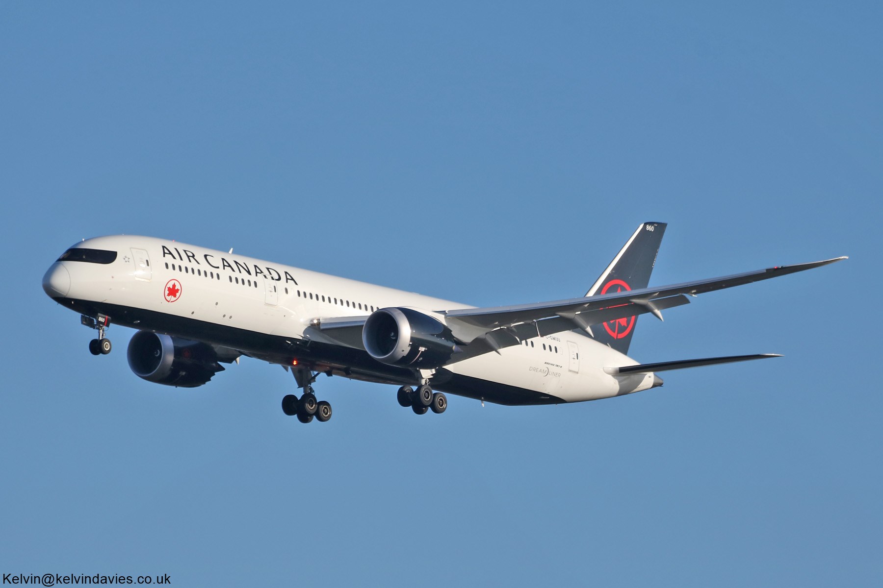 Air Canada 787 C-GWUU