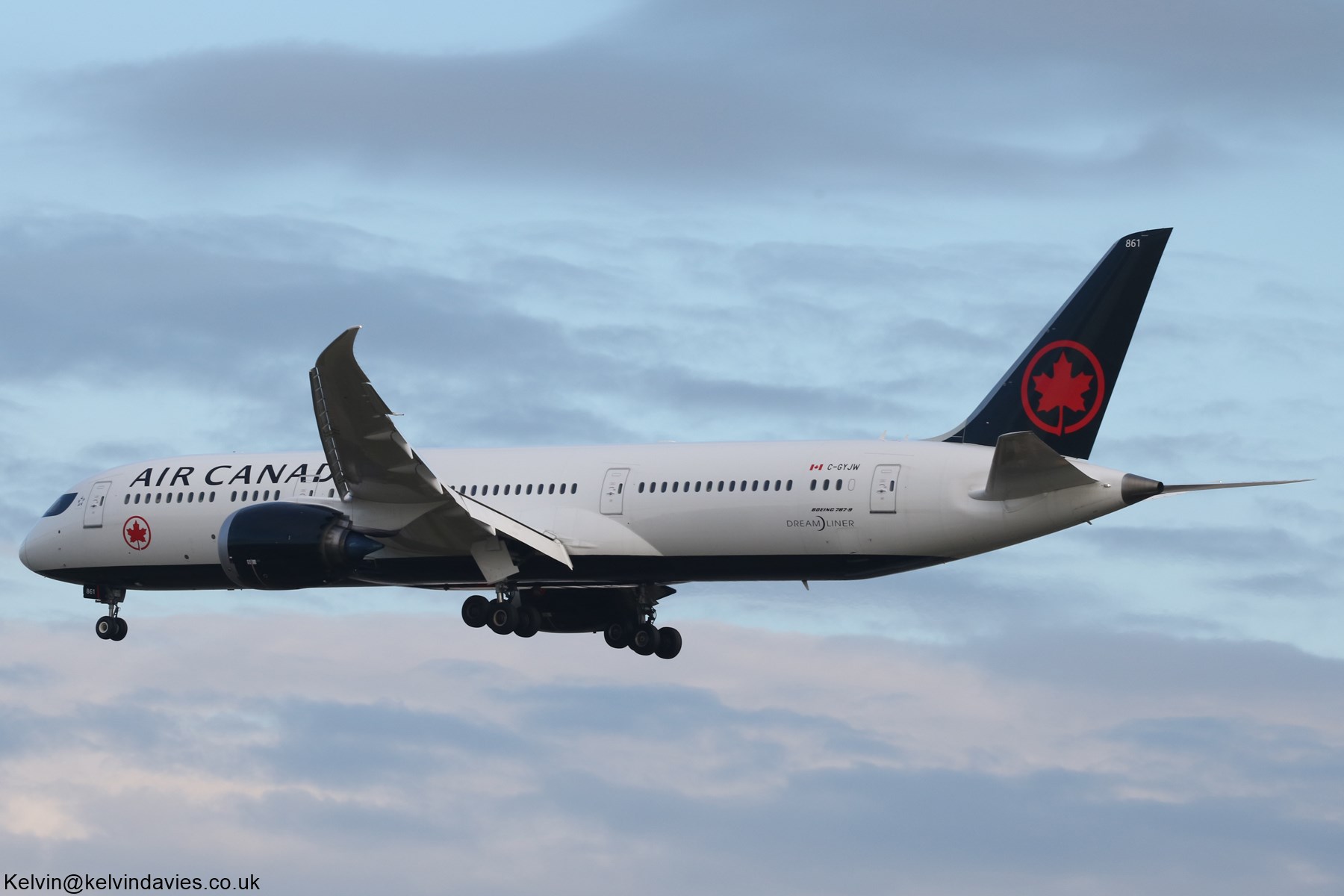 Air Canada 787 C-GYJW
