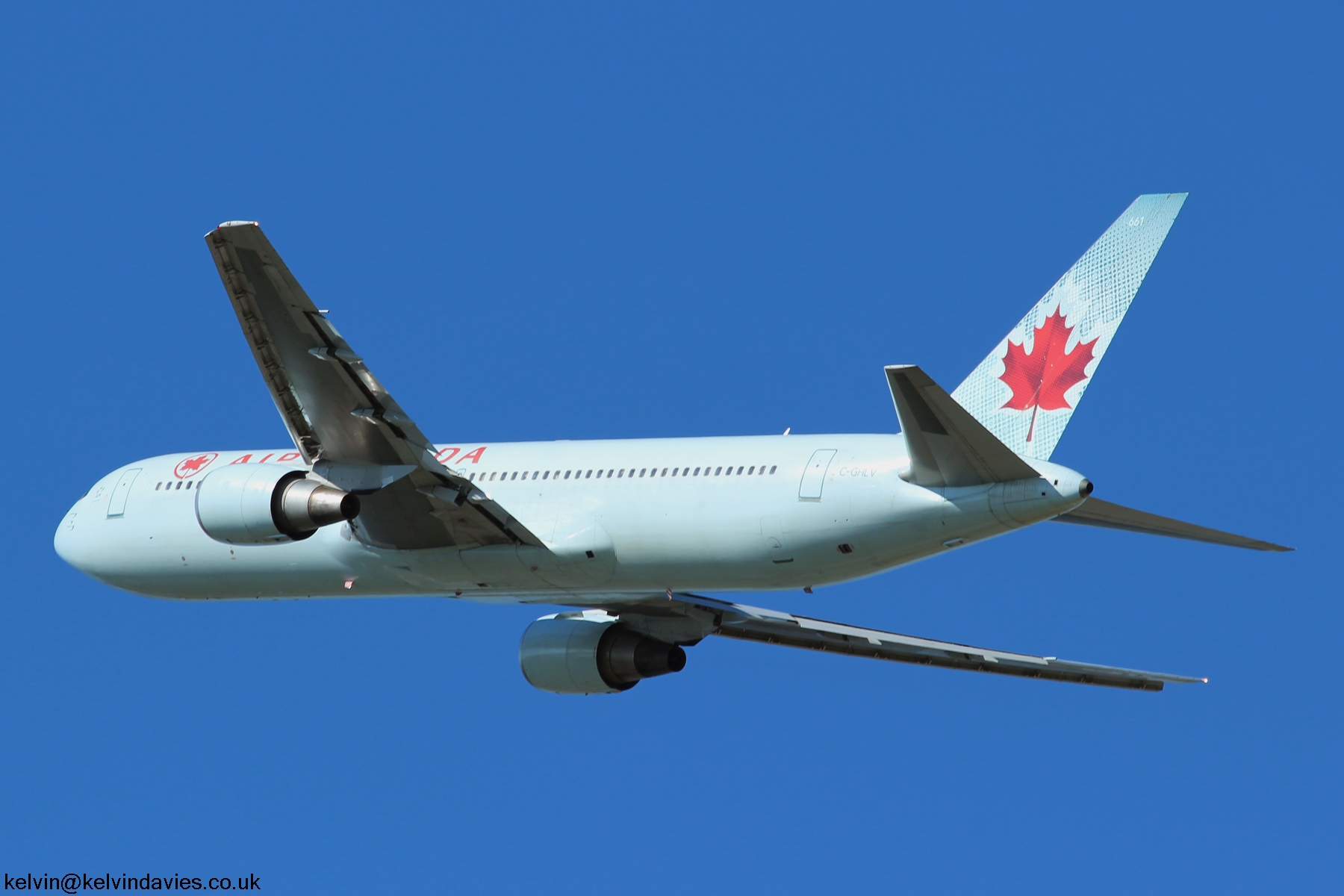 Air Canada 767 C-GHLV