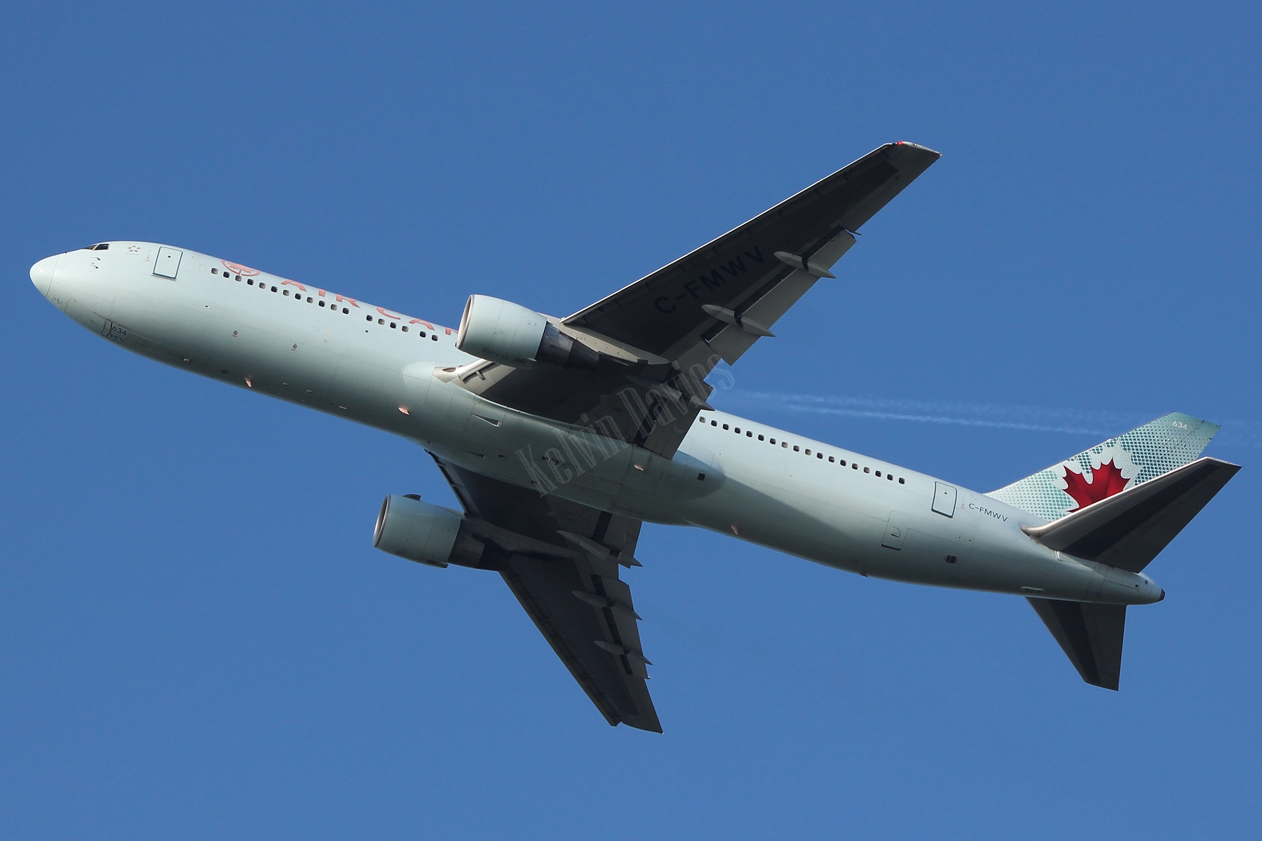Air Canada 767 C-FMWV