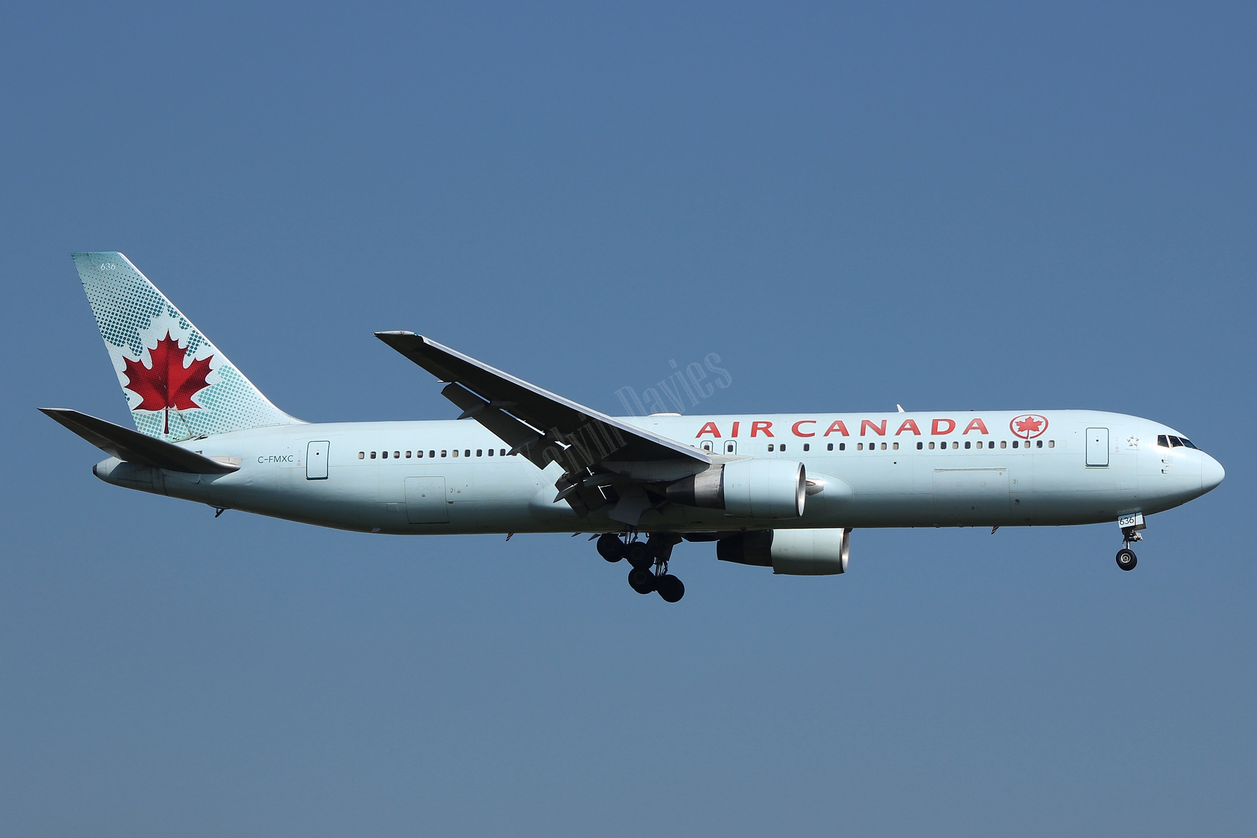 Air Canada 767 C-FMXC